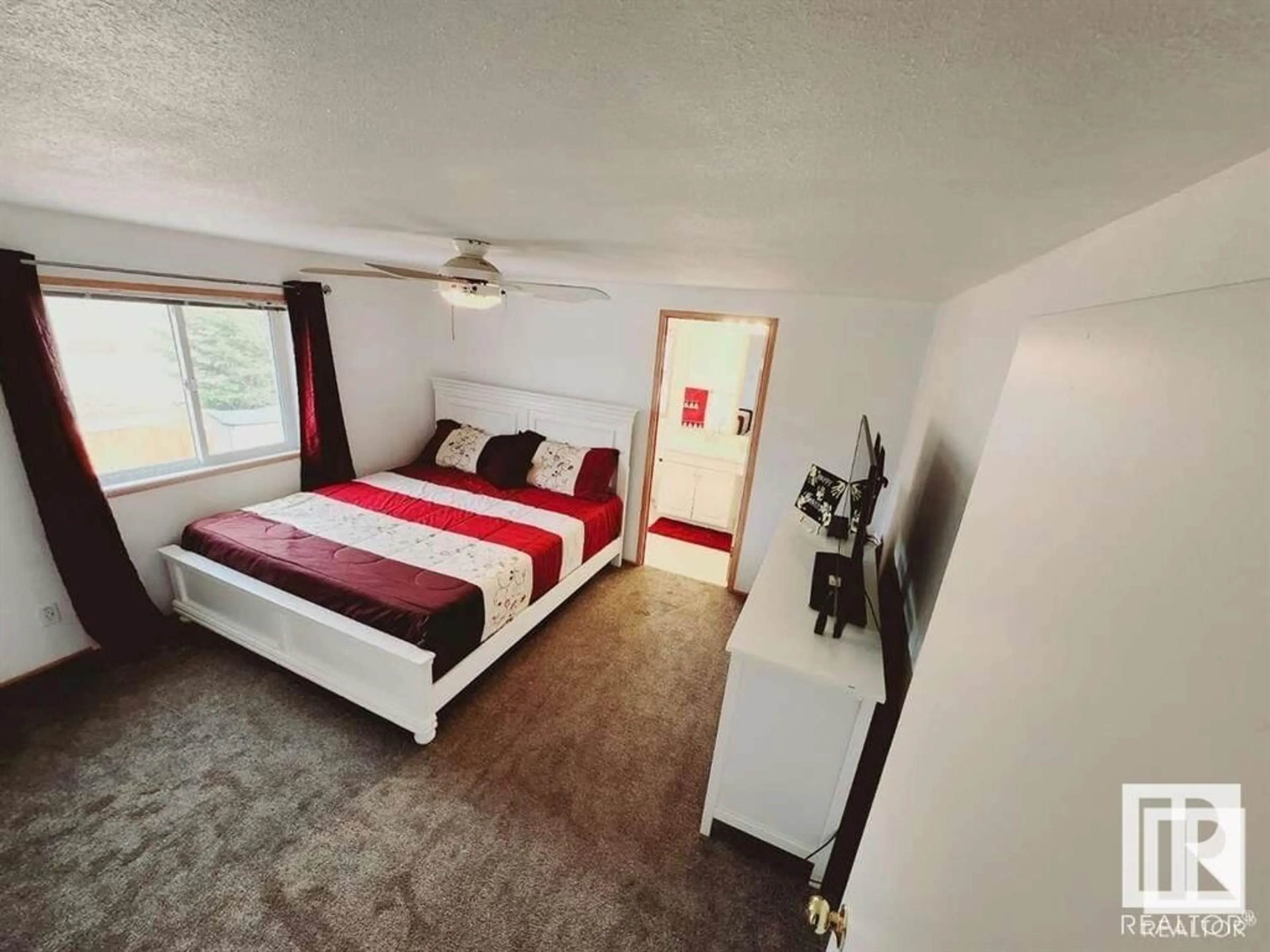 A pic of a room for 59027 - 32 RANGE ROAD 232, Rural Thorhild County Alberta T0A3J0