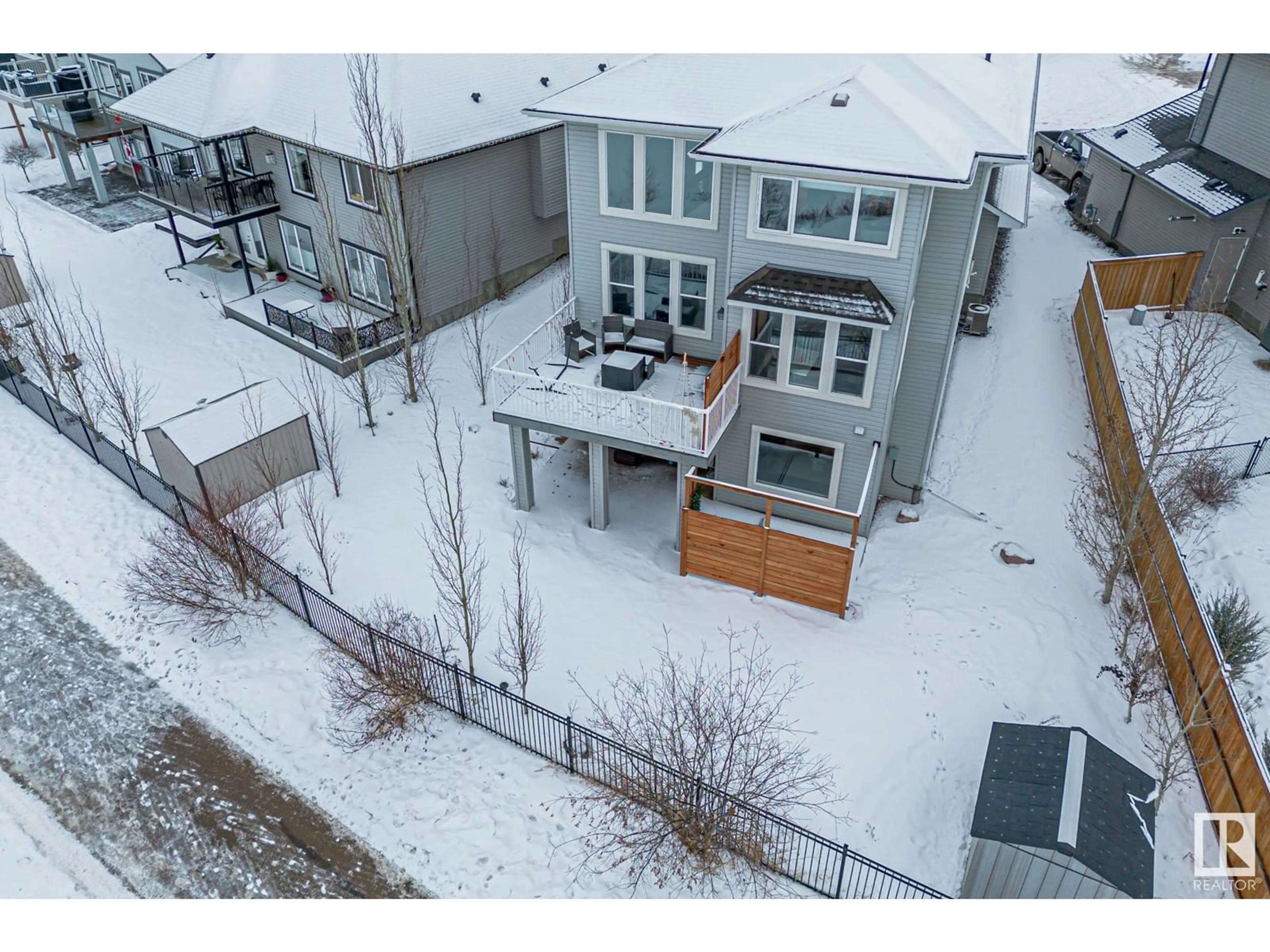 A pic from outside/outdoor area/front of a property/back of a property/a pic from drone, street for 122 KIRPATRICK CR, Leduc Alberta T9E0W2