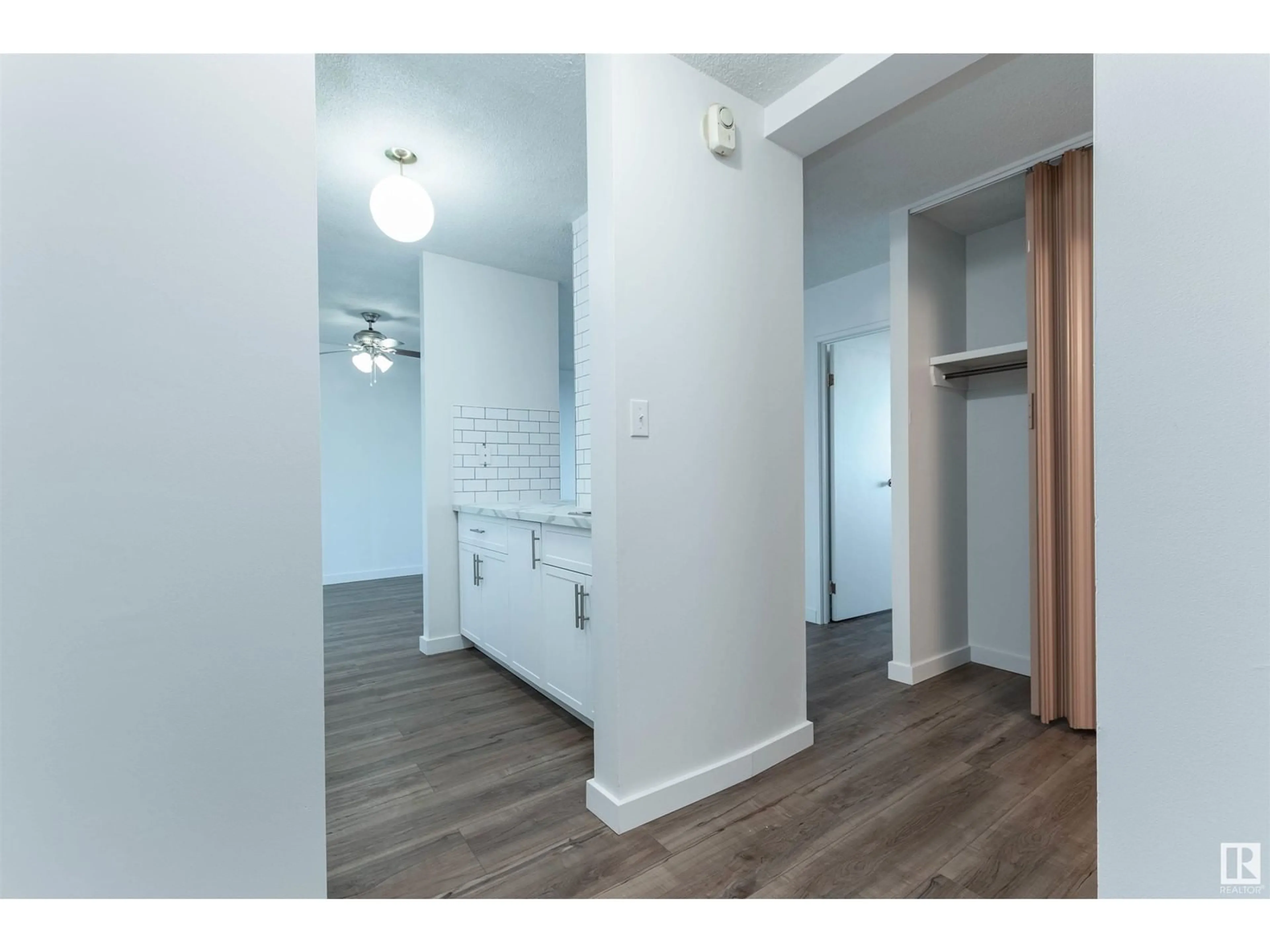 A pic of a room for #1204 10160 116 ST NW, Edmonton Alberta T5K1V9