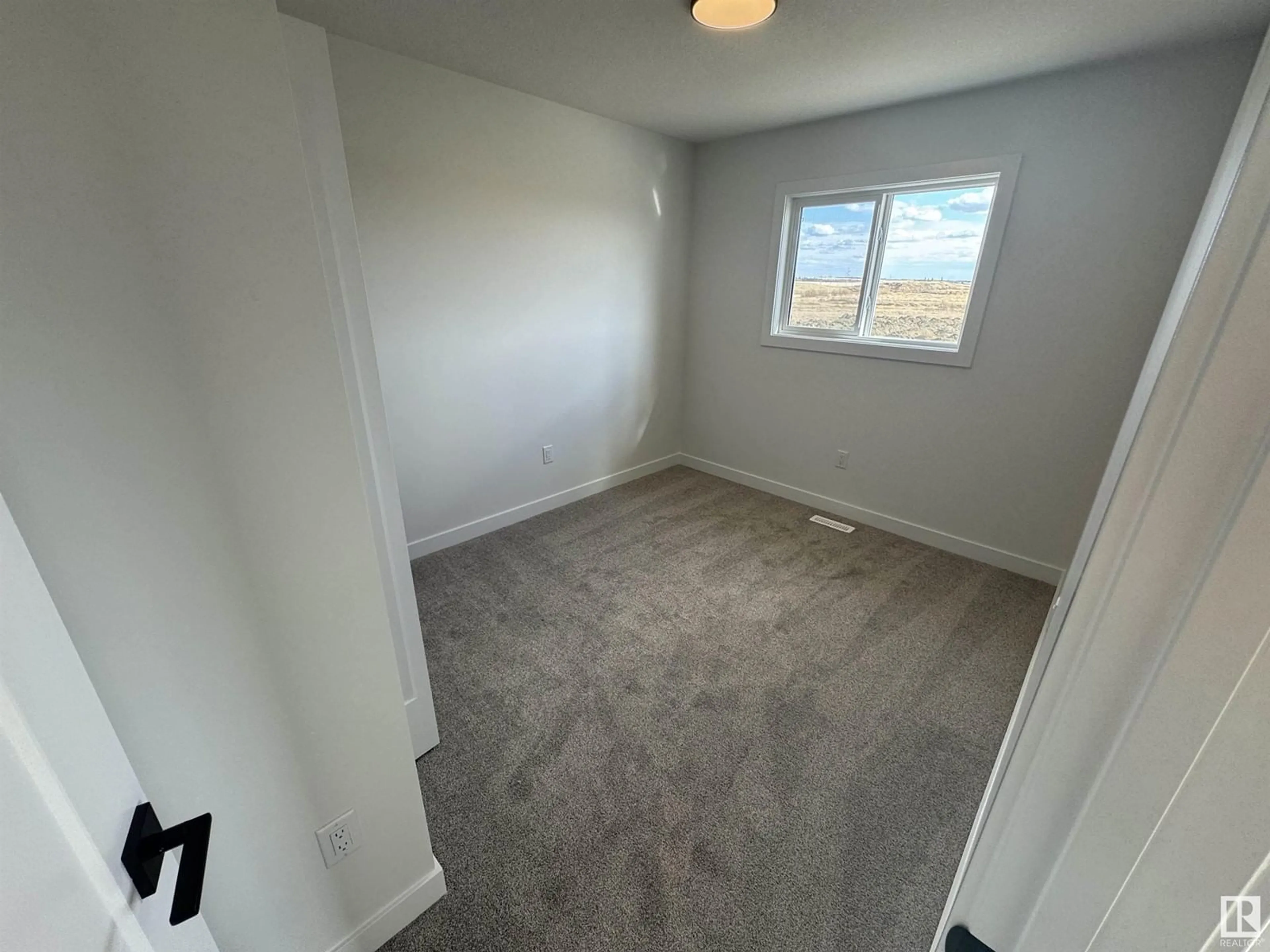 A pic of a room for 45 SIENNA BV, Fort Saskatchewan Alberta T8L0W3