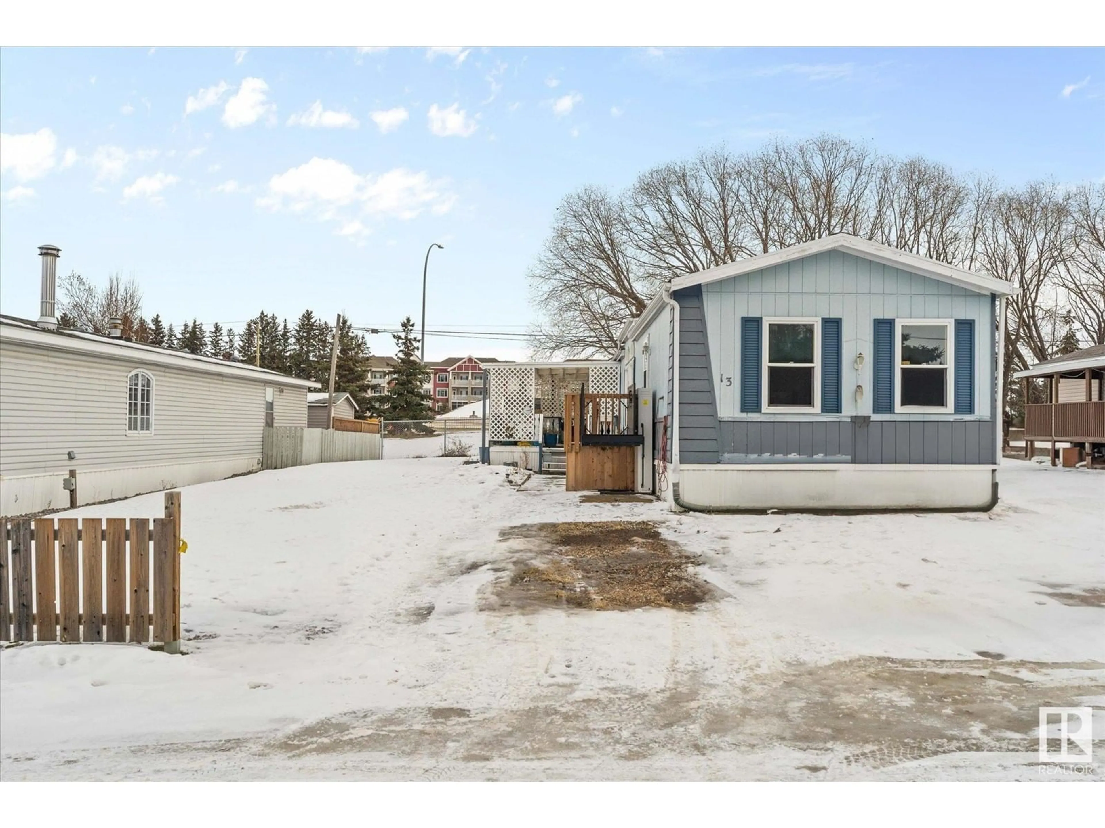 Unknown for 13 305 Calahoo Road, Spruce Grove Alberta T7X3K5