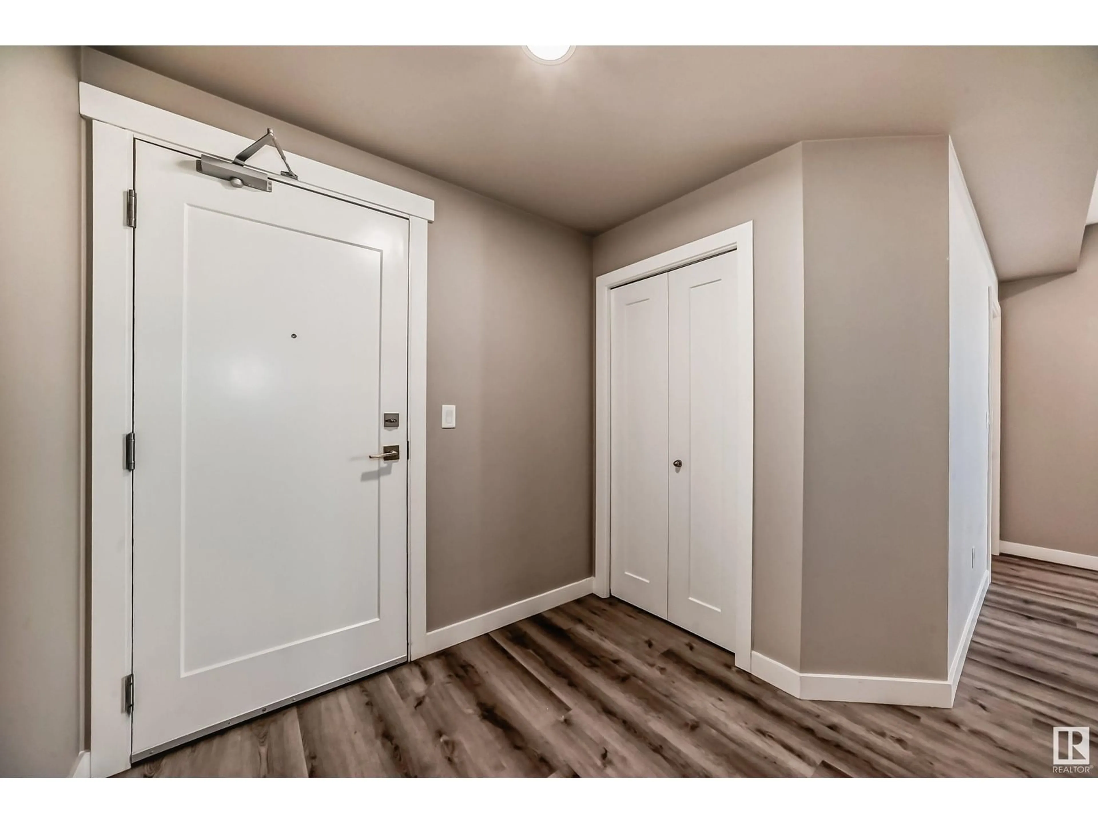 Indoor entryway for #434 560 GRIESBACH PARADE PR NW, Edmonton Alberta T5E6X1