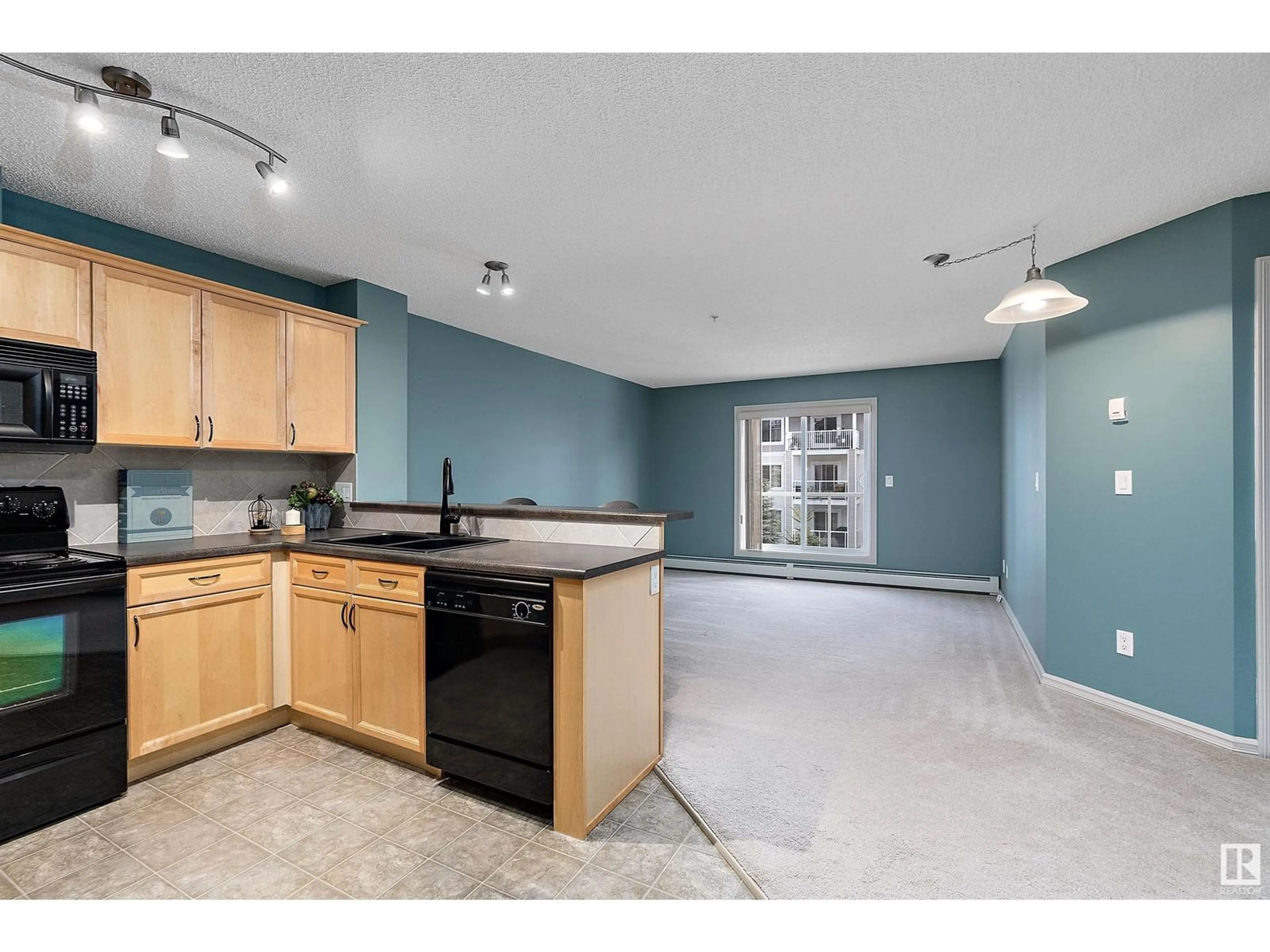 Standard kitchen, ceramic/tile floor for #311 15211 139 ST NW, Edmonton Alberta T6V0A1