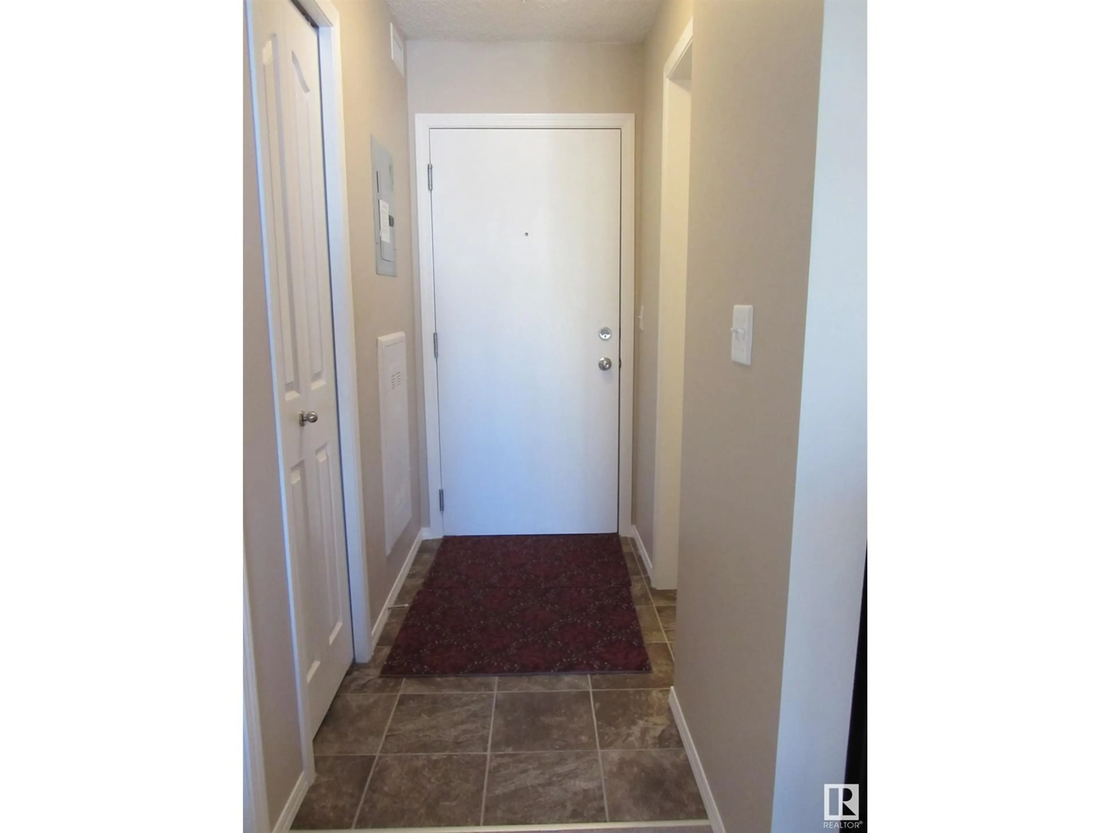 Indoor entryway for #313 12035 22 AV SW, Edmonton Alberta T6W2X9