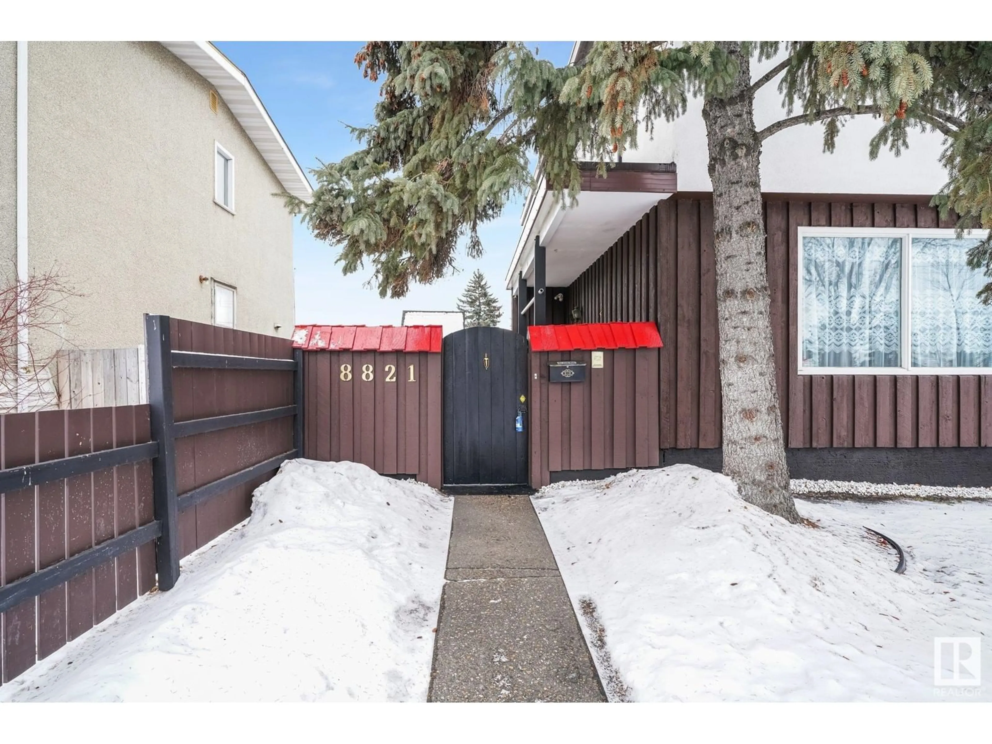 Unknown for 8821 137 AV NW, Edmonton Alberta T5E1Y3