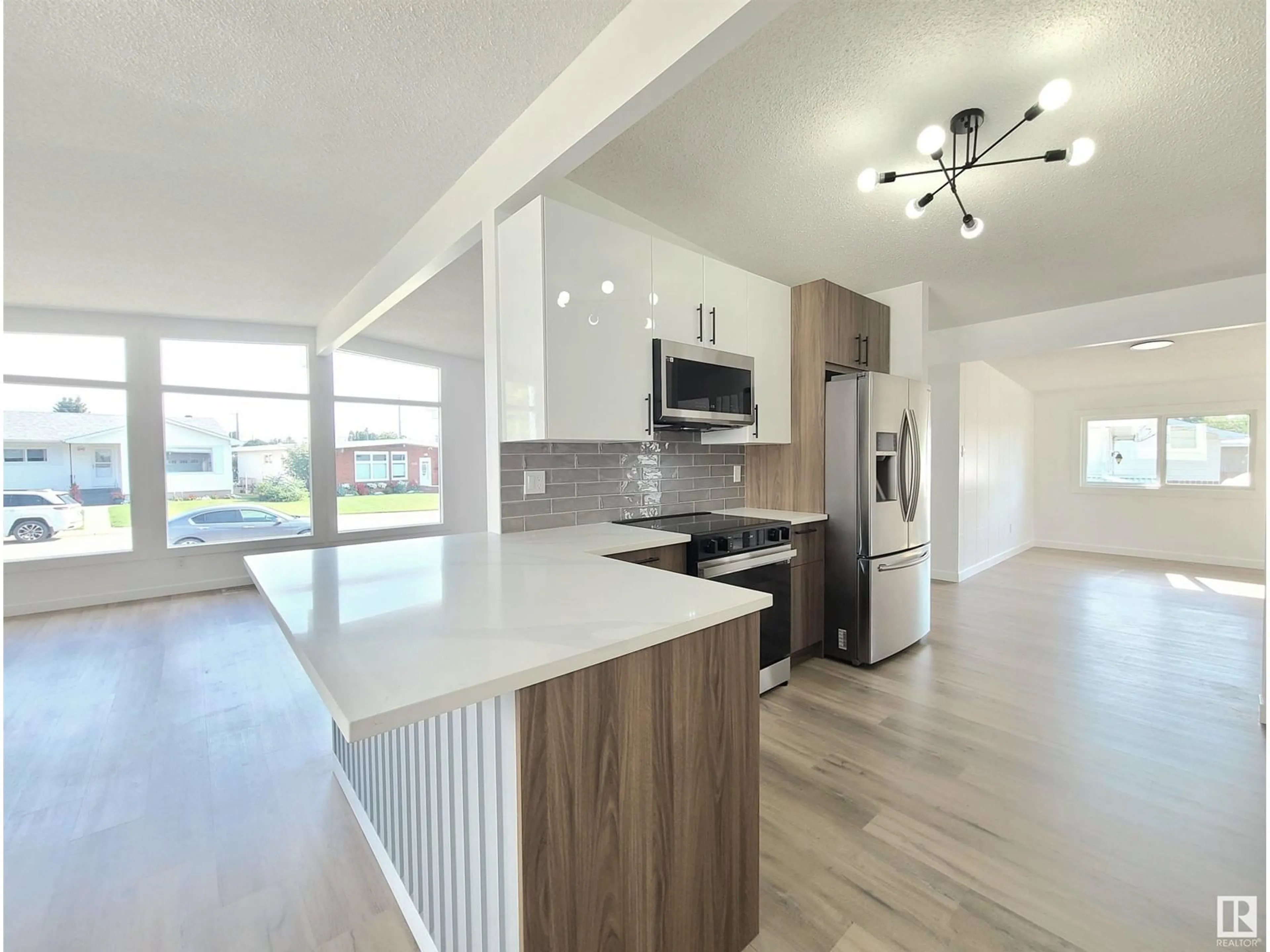 Open concept kitchen, unknown for 13324 79 ST NW, Edmonton Alberta T5C1J7