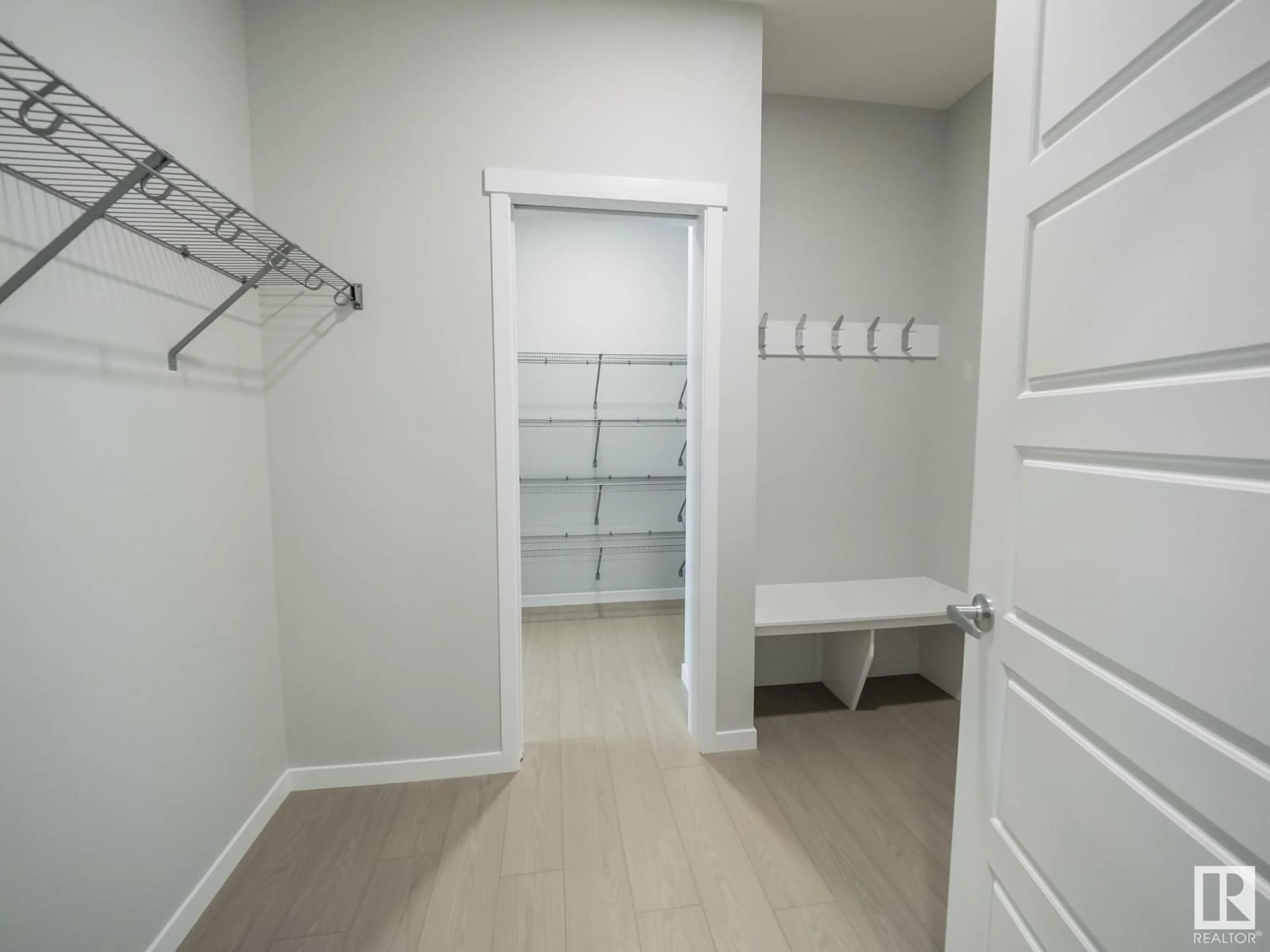 Storage room or clothes room or walk-in closet for 5119 KINNEY WY SW, Edmonton Alberta T6W1A9