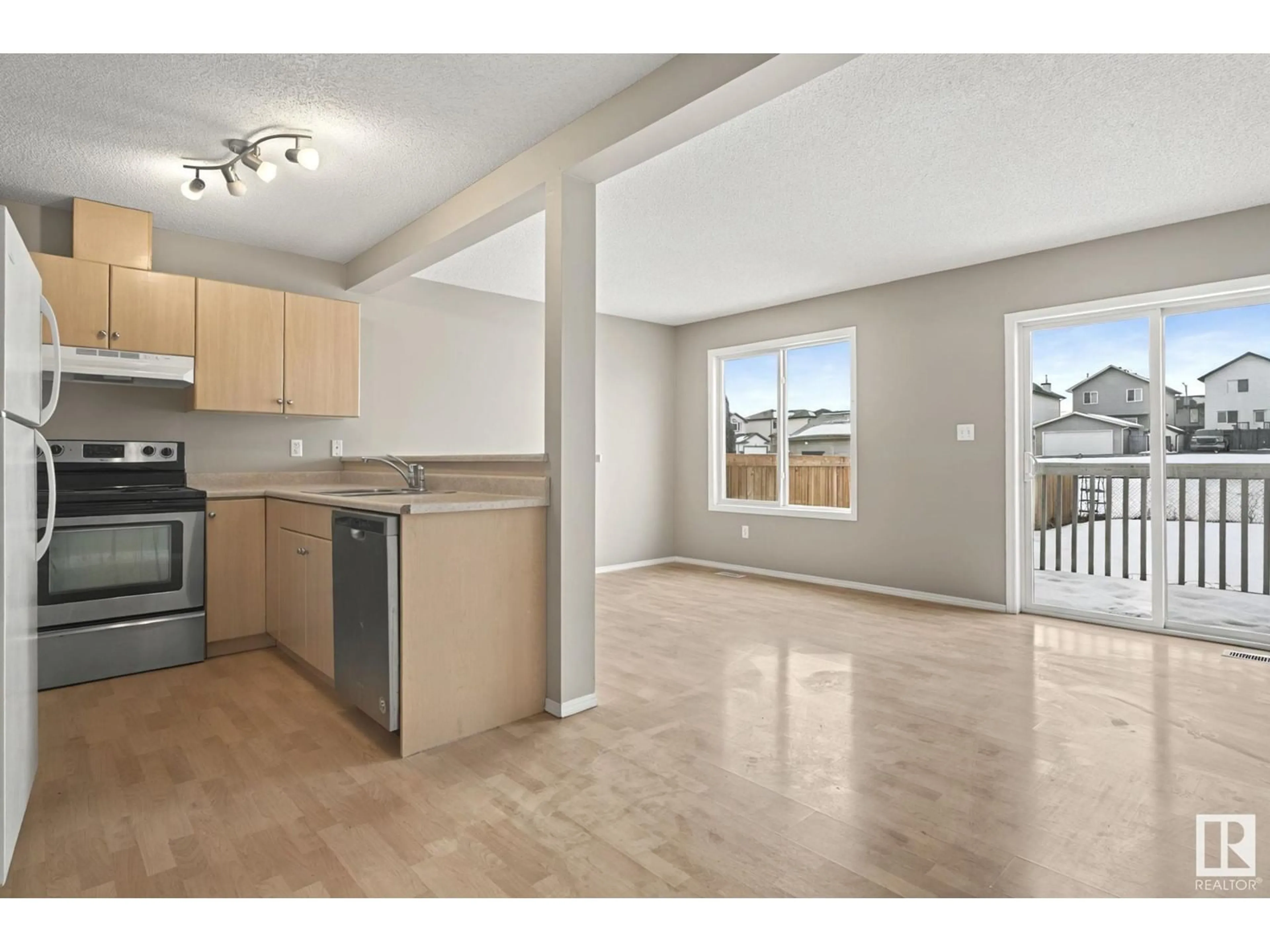 Open concept kitchen, unknown for 5523 163 AV NW, Edmonton Alberta T5Y3L2