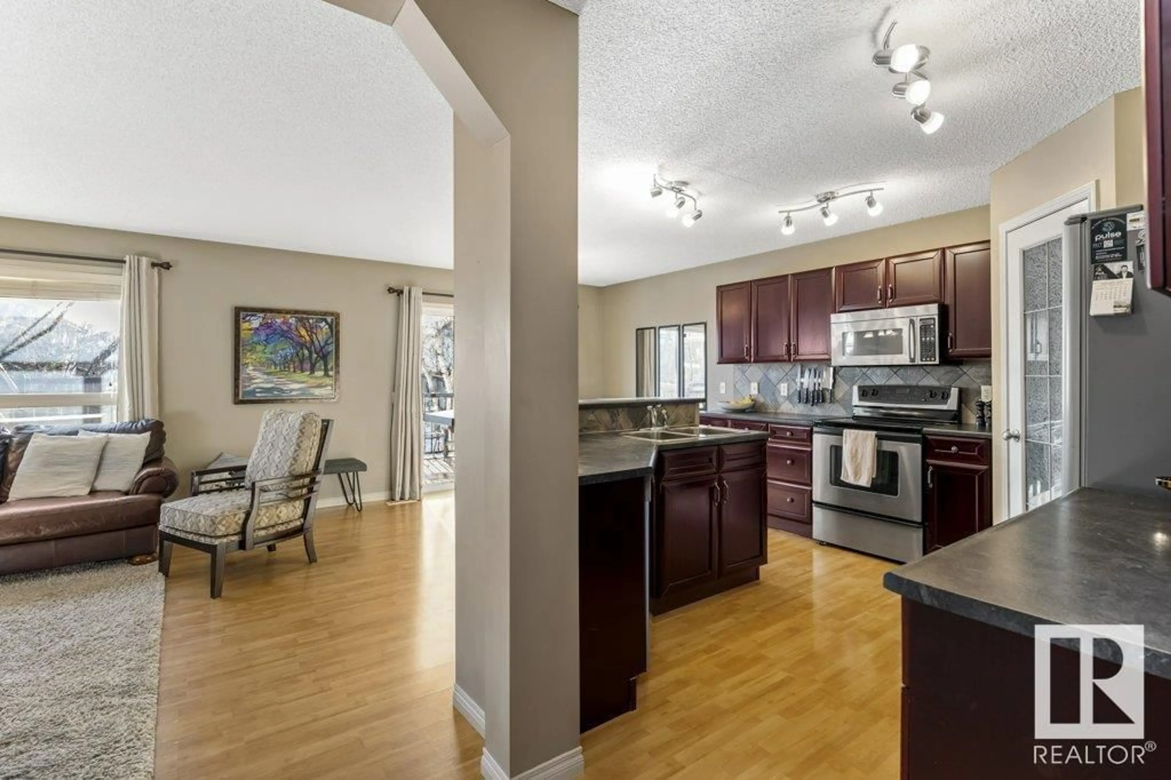 Open concept kitchen, unknown for 85 NORRIS CR, St. Albert Alberta T8N7M5