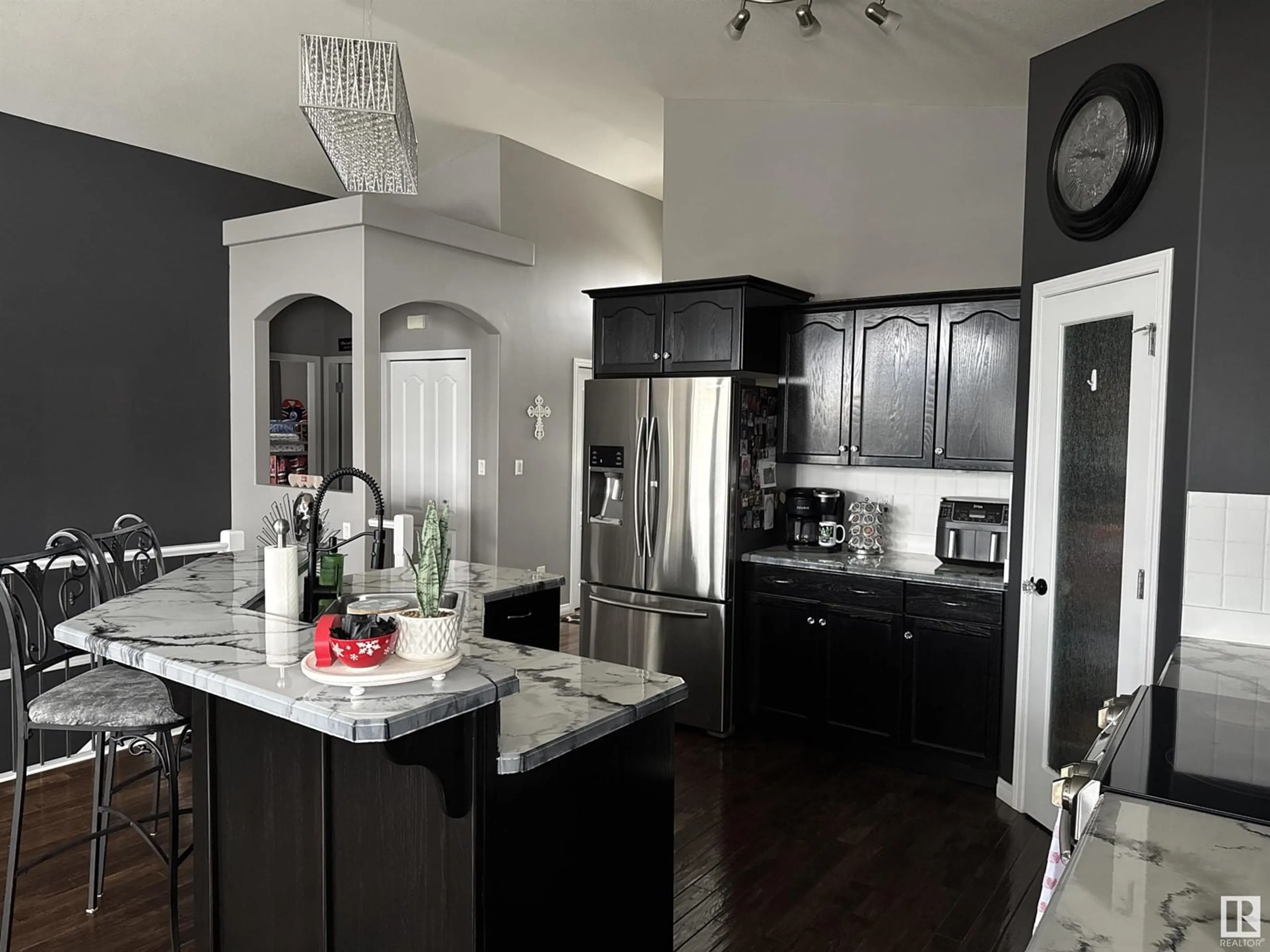 Open concept kitchen, unknown for 3810 44A AV, Drayton Valley Alberta T7A1V9