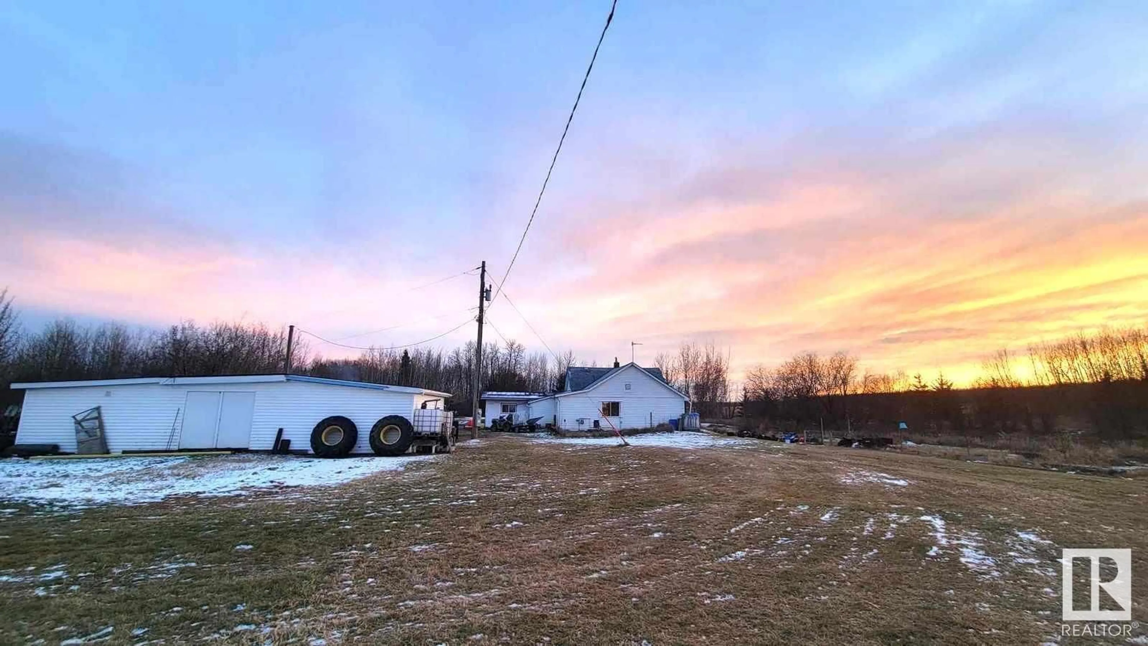 Shed for 191010 twp rd 680 GRASSLAND, Rural Athabasca County Alberta T0A1V0