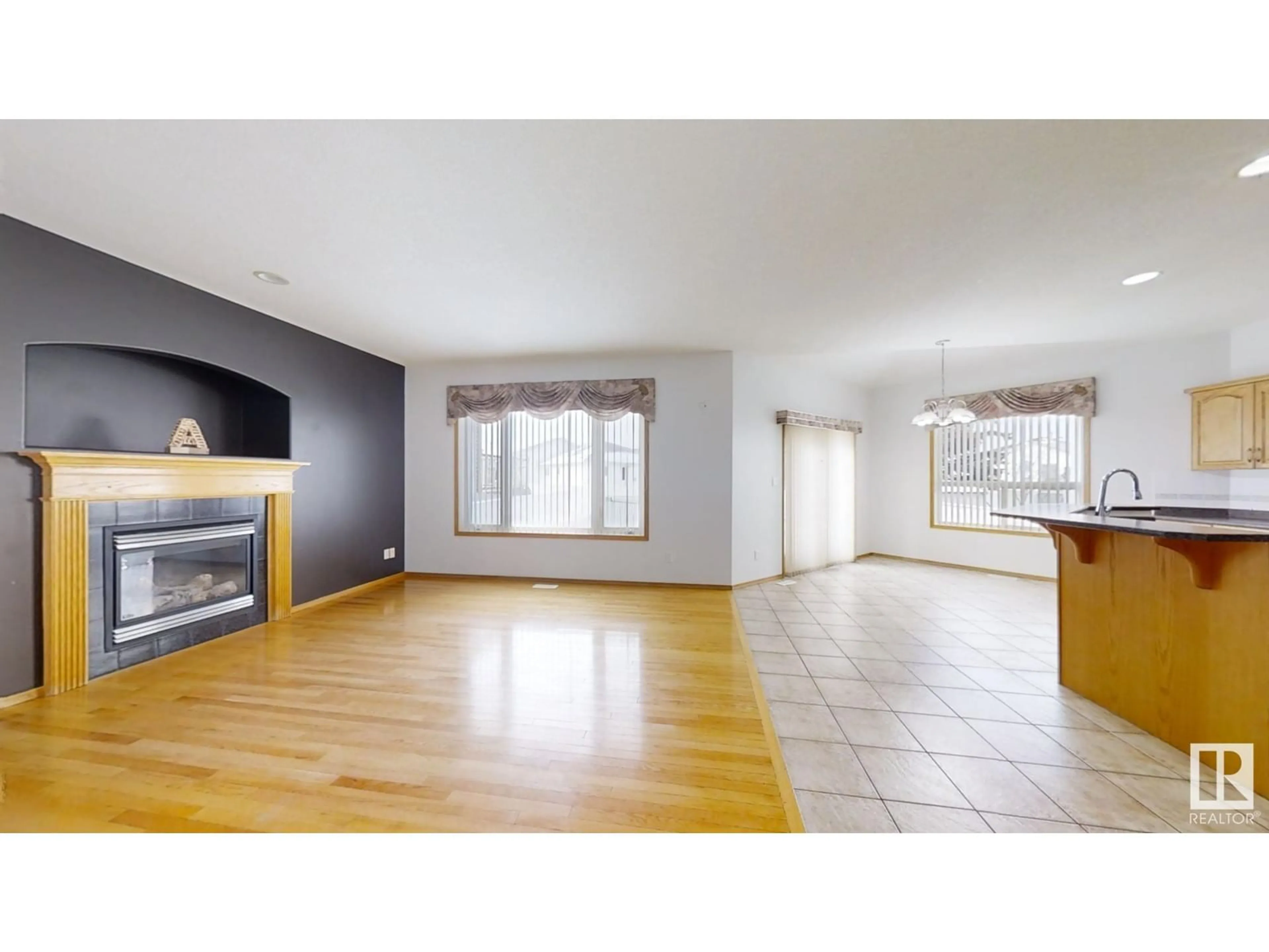 A pic of a room for 3516 29 ST NW, Edmonton Alberta T6T1R3