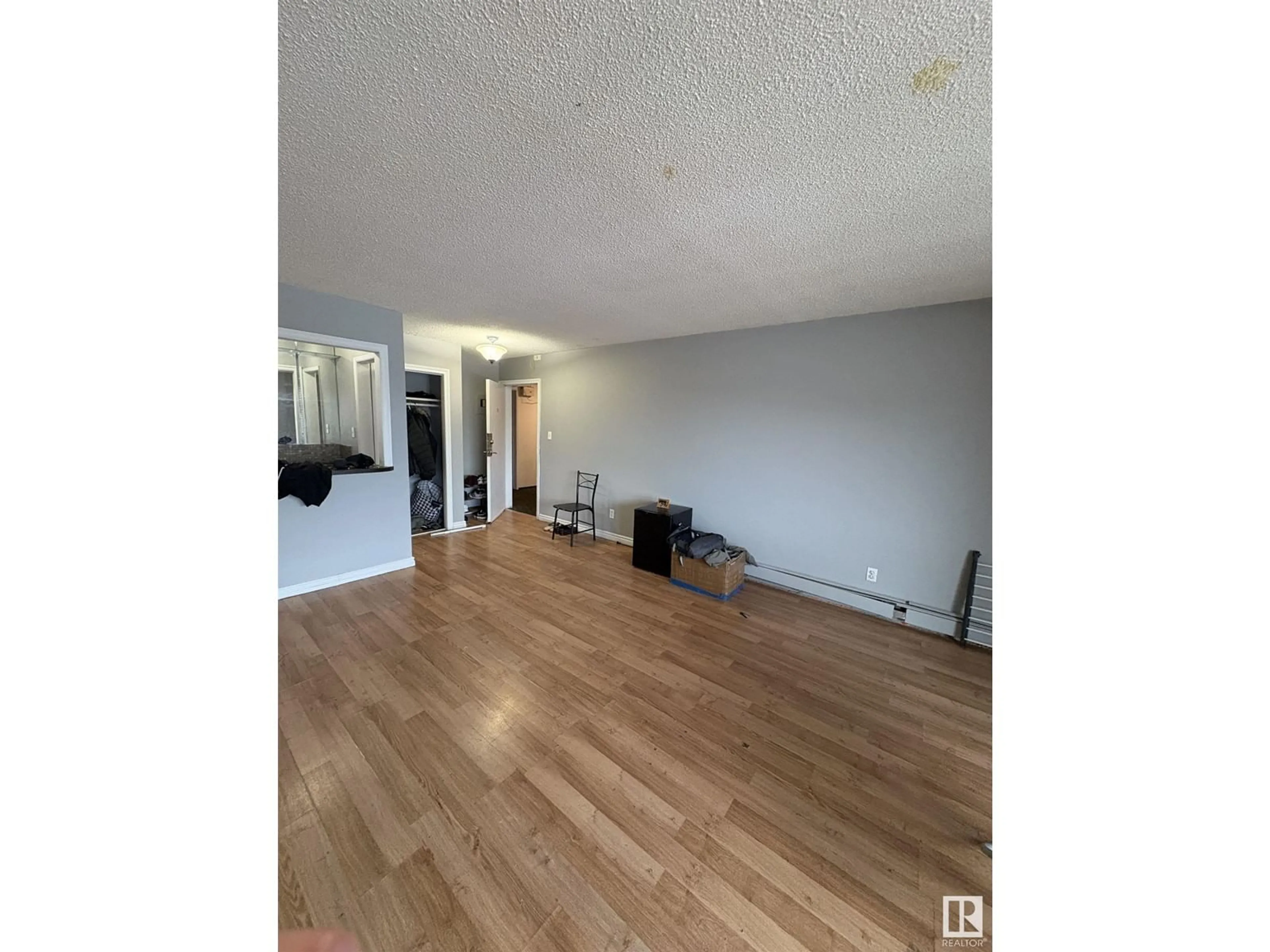A pic of a room for #301 - 11919 82 ST, Edmonton Alberta T5B2W4