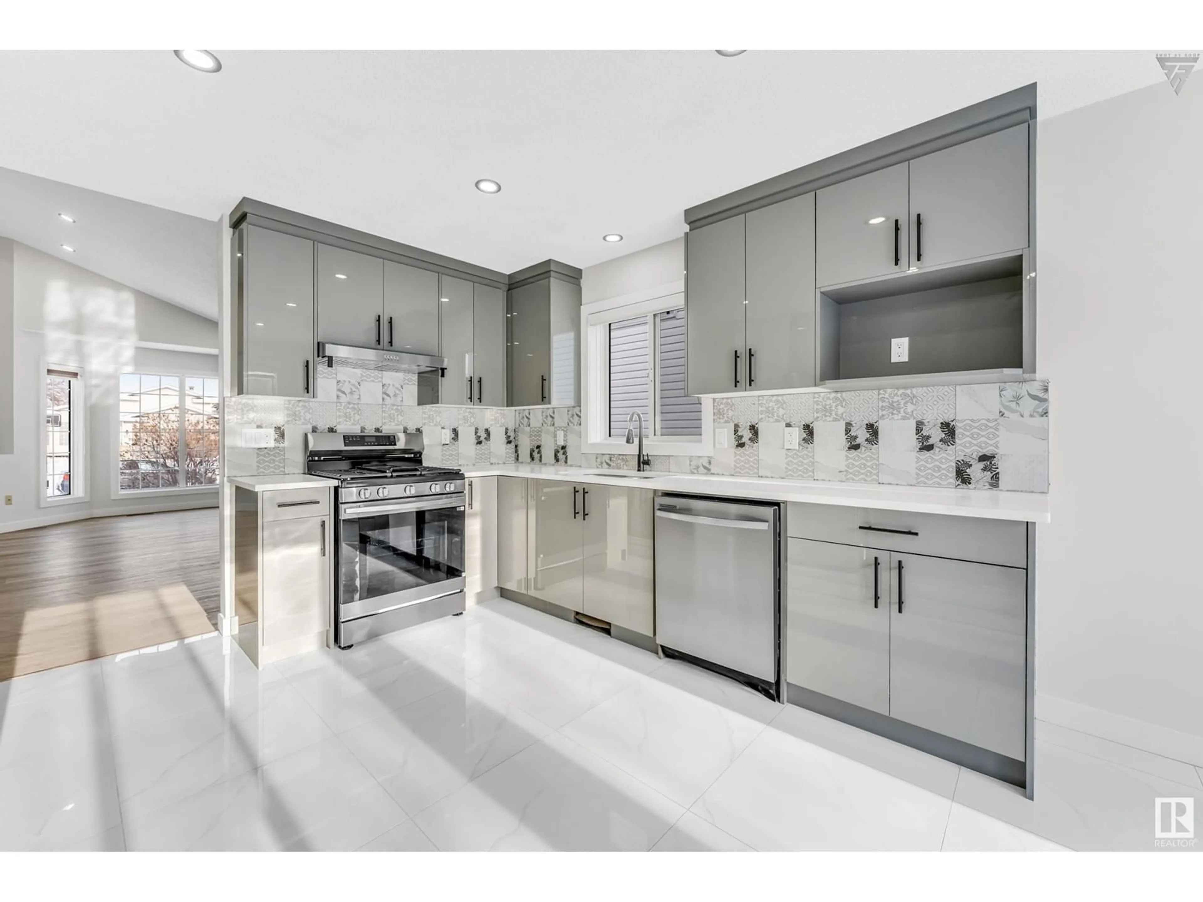 Contemporary kitchen, ceramic/tile floor for 525 JELLETT WY NW, Edmonton Alberta T6L6P9