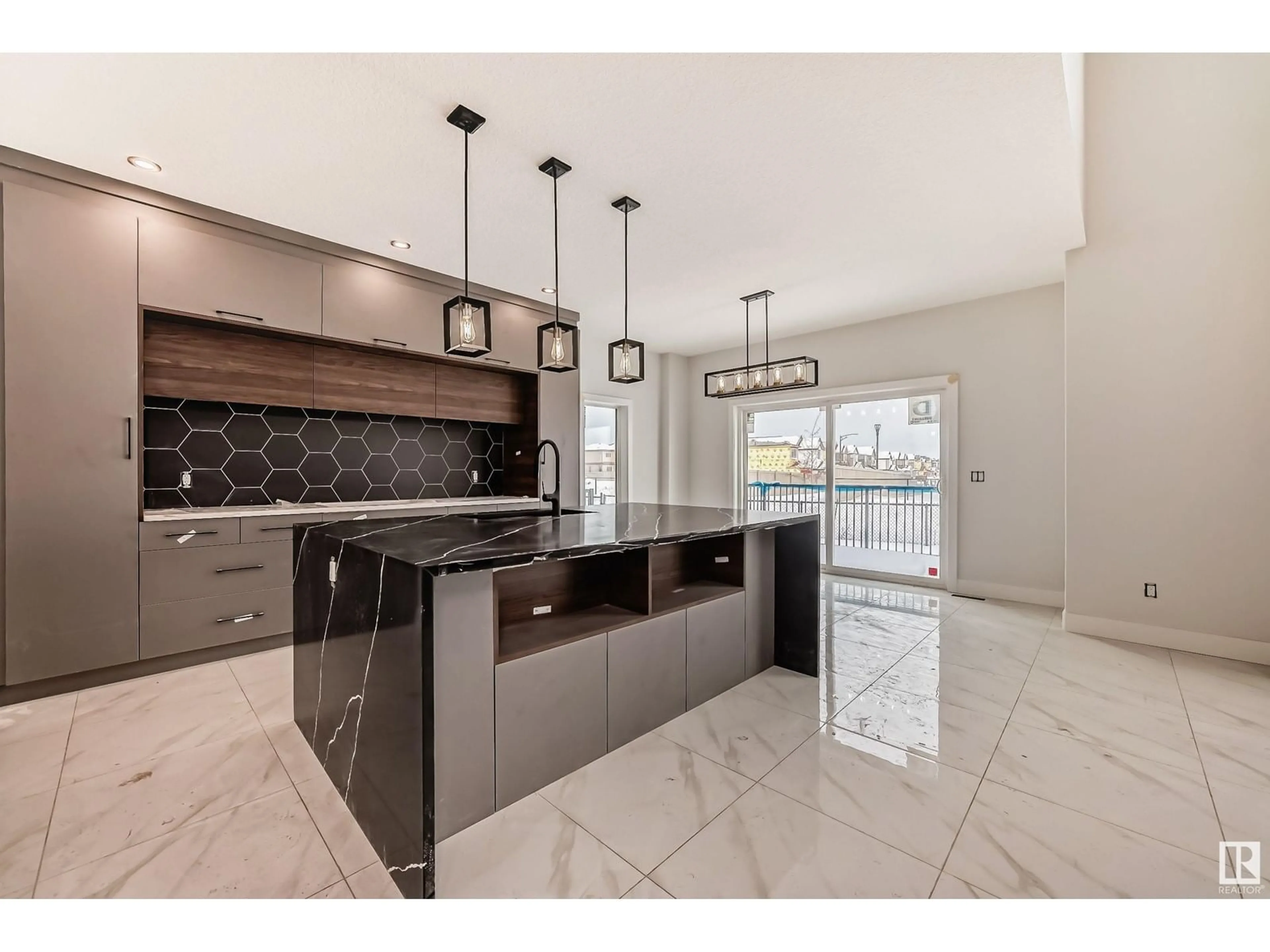 Open concept kitchen, ceramic/tile floor for 17707 73 ST NW, Edmonton Alberta T5Z0V9