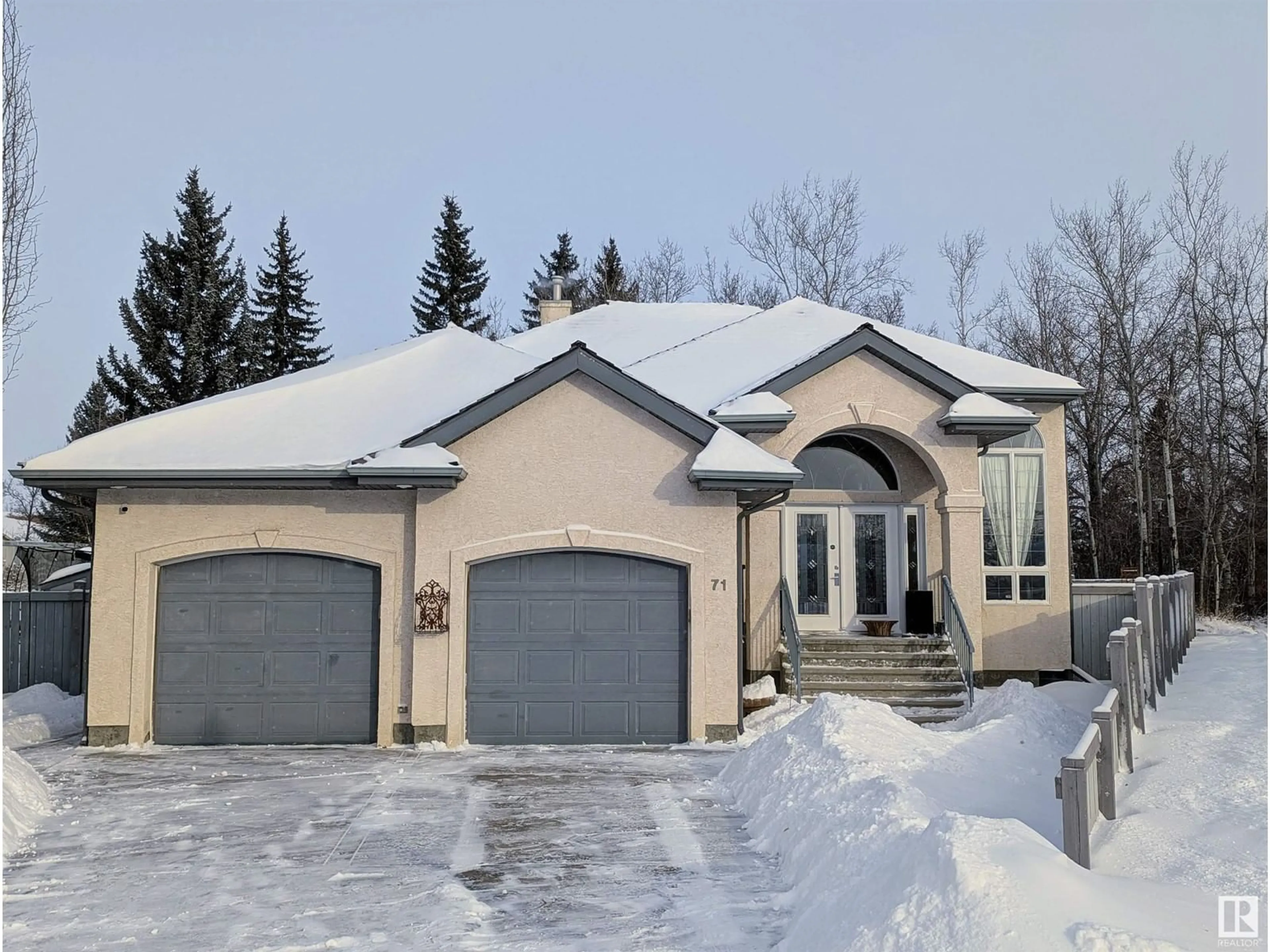 Home with brick exterior material, street for 71 L'HIRONDELLE CO, St. Albert Alberta T8T6T6