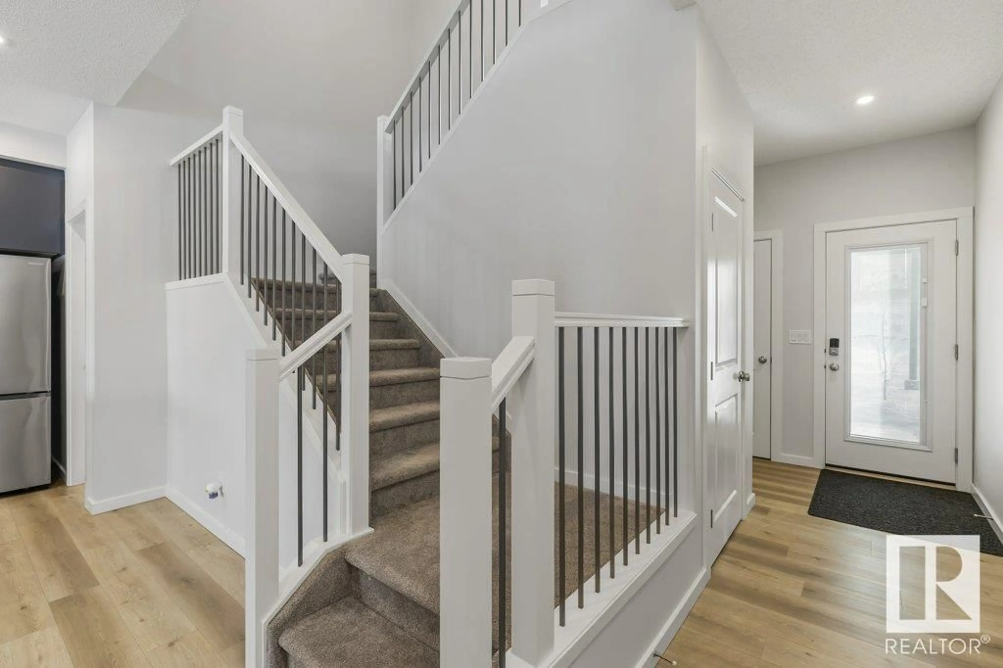 Stairs for 5399 LARK LANDING LD NW, Edmonton Alberta T5S0S3