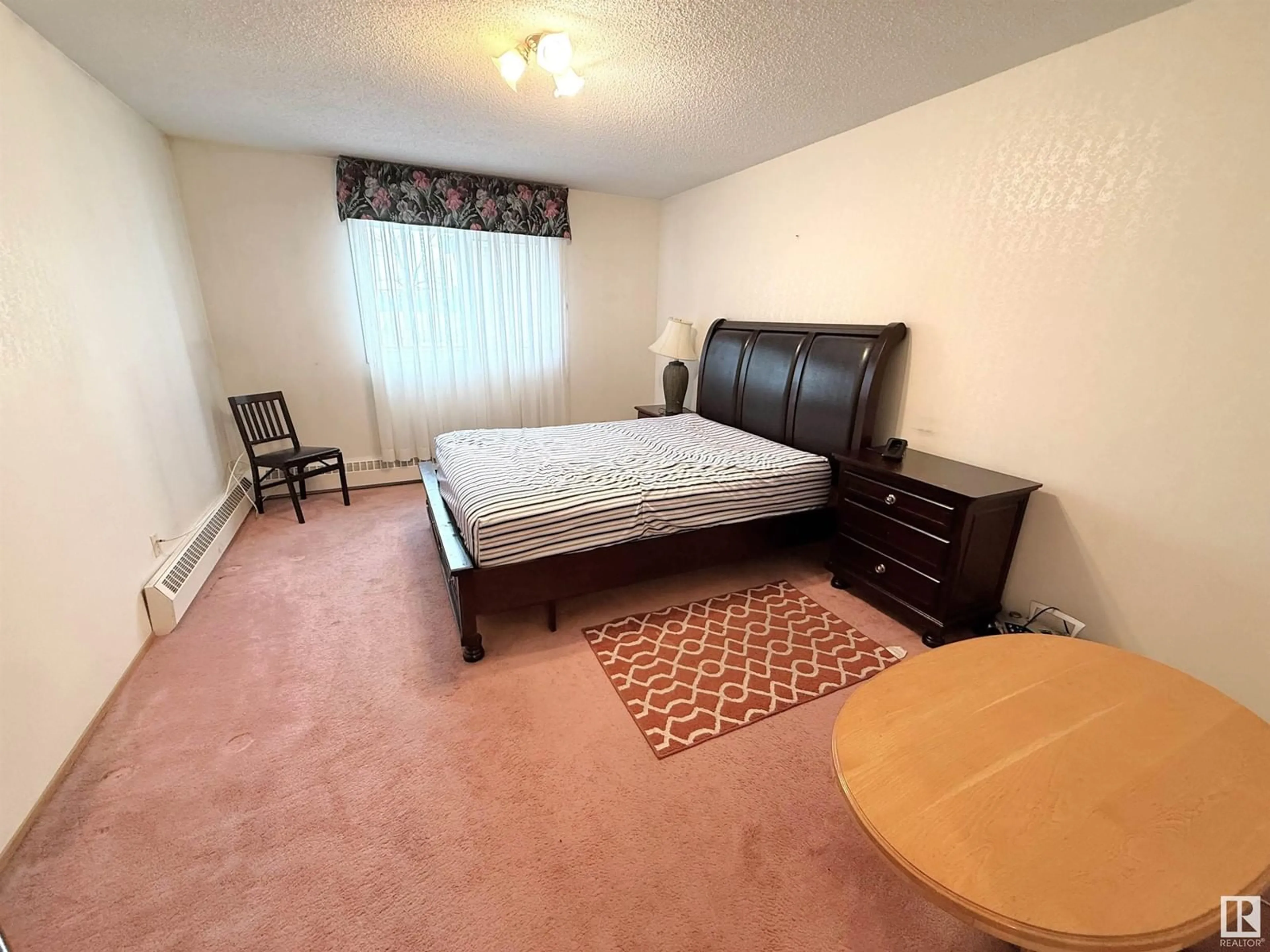 A pic of a room for #107 10935 21 AV NW, Edmonton Alberta T6J6R3