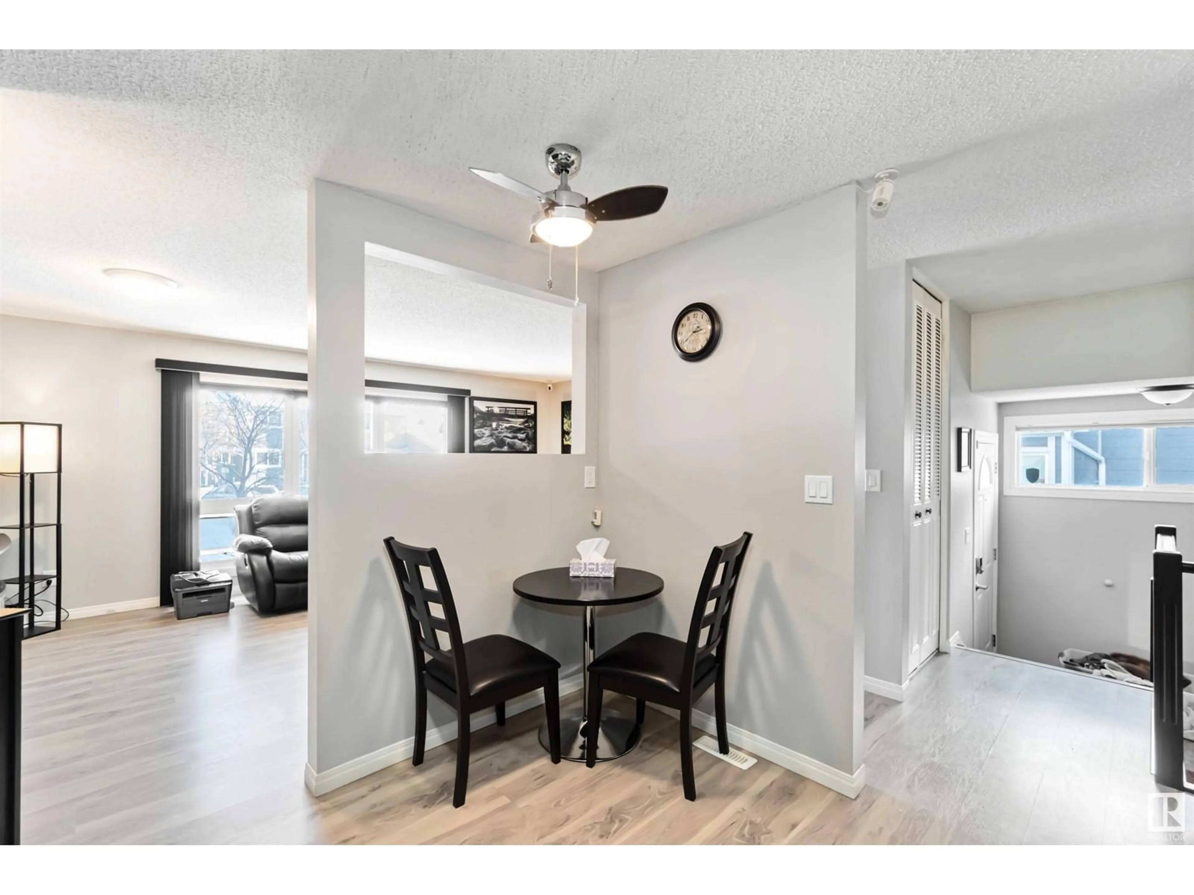 Dining room, unknown for 17047 100 ST NW, Edmonton Alberta T5X4R8