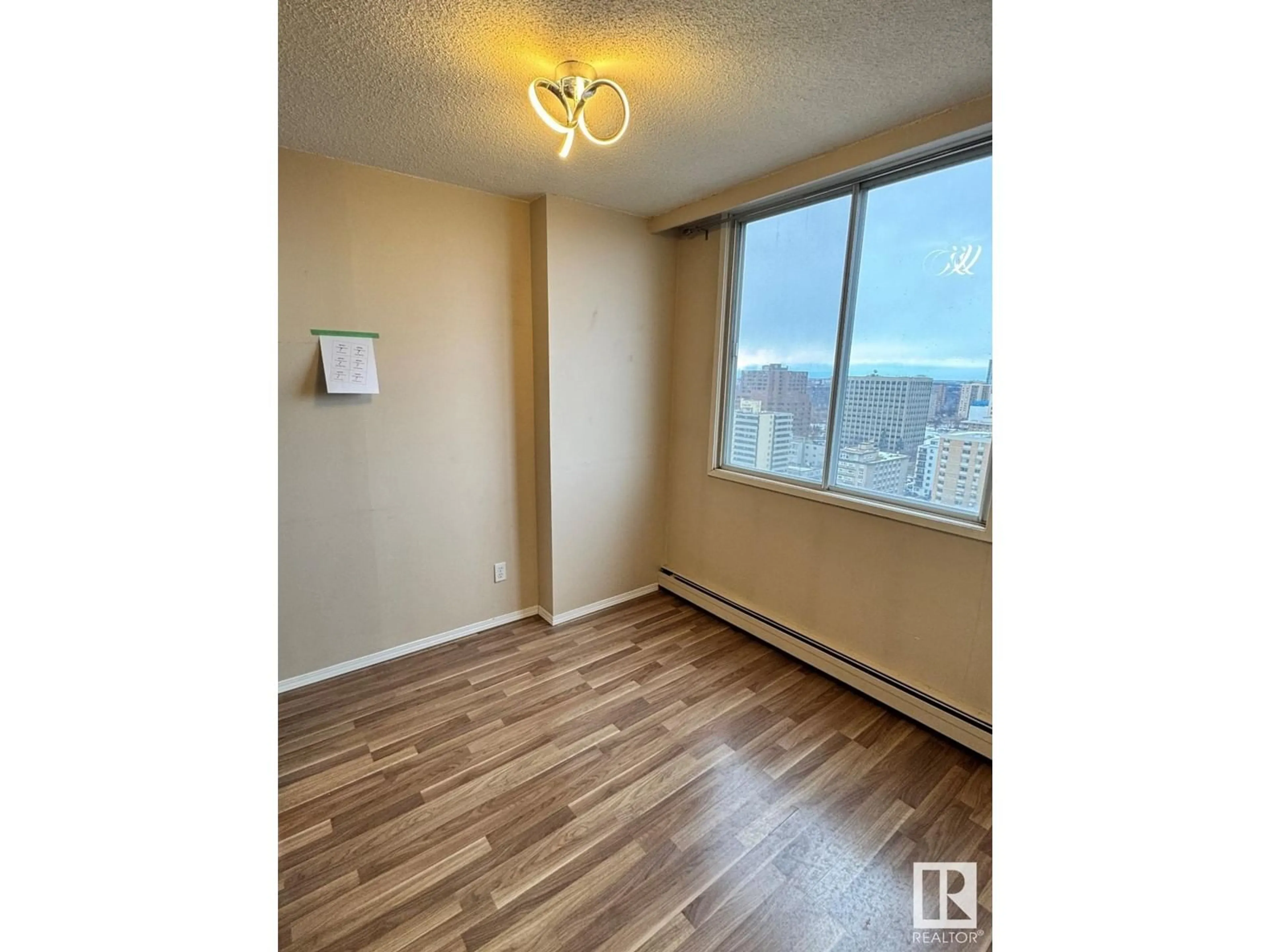 A pic of a room for #1909 9909 104 ST NW, Edmonton Alberta T5K2G5