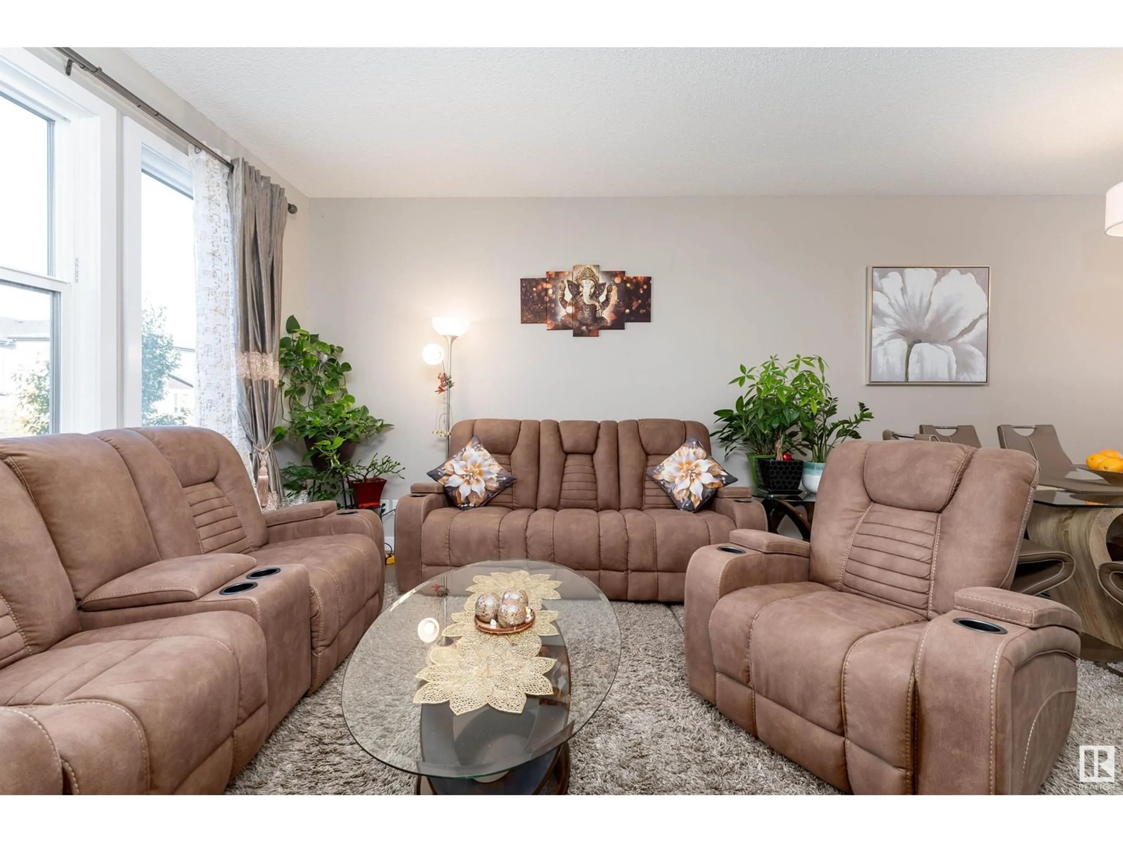 Living room with furniture, unknown for 729 36 ST SW, Edmonton Alberta T6X2G6