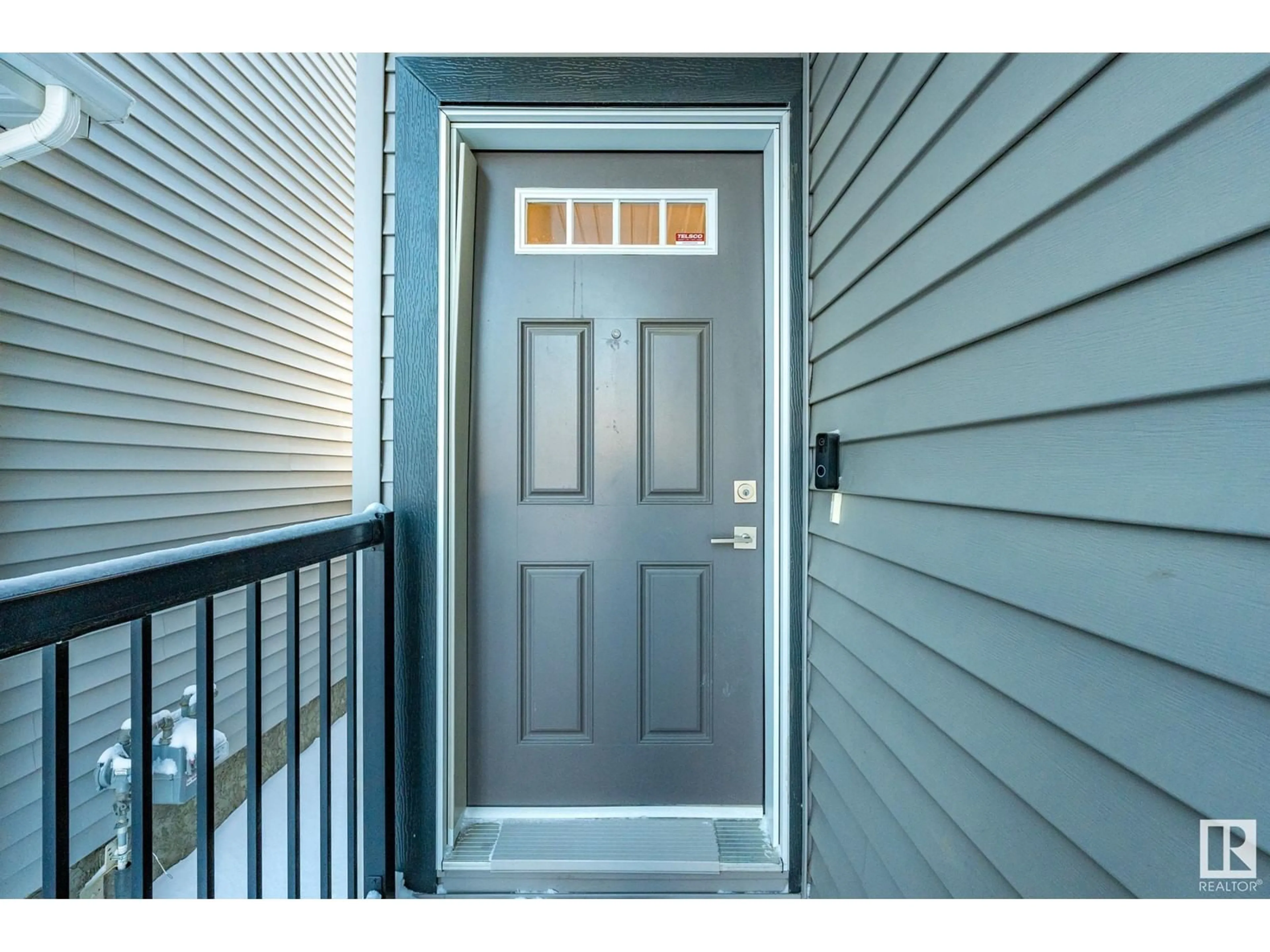 Indoor entryway for 2116 160 ST SW, Edmonton Alberta T6W4E5