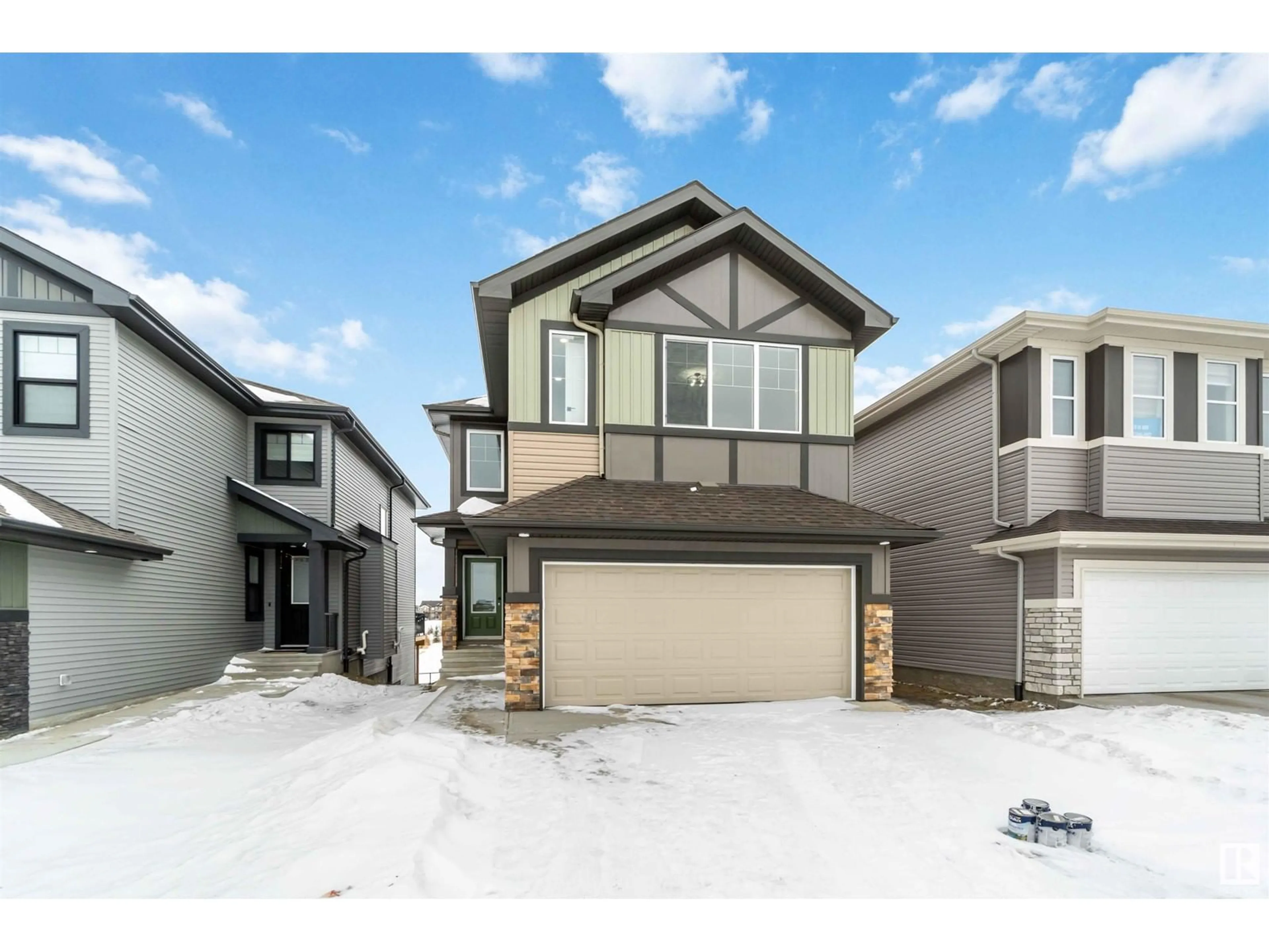 Home with vinyl exterior material, street for 1519 26 ST, Edmonton Alberta T6T2T7