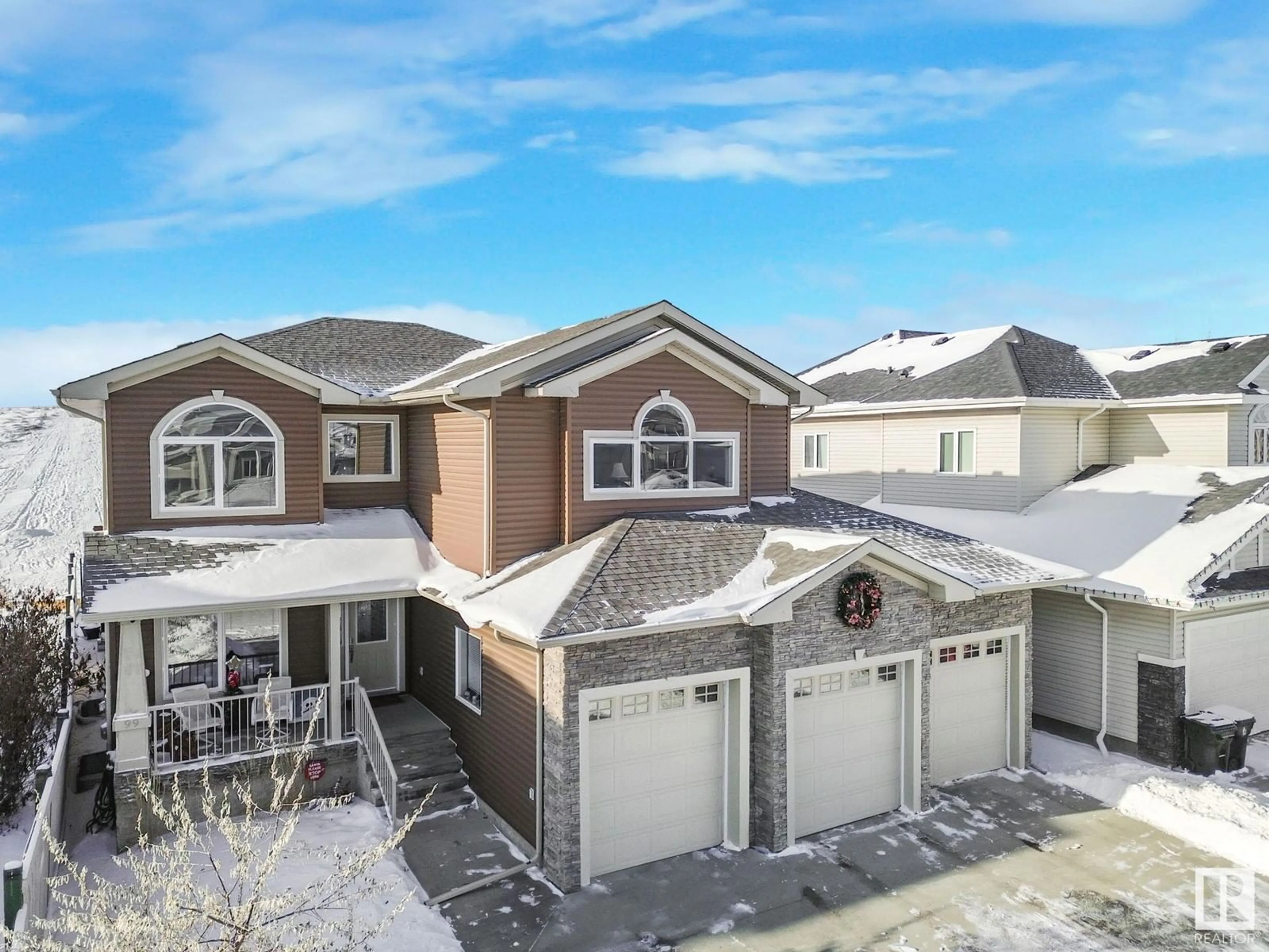 A pic from outside/outdoor area/front of a property/back of a property/a pic from drone, unknown for 99 LAMPLIGHT DR, Spruce Grove Alberta T7X0G8