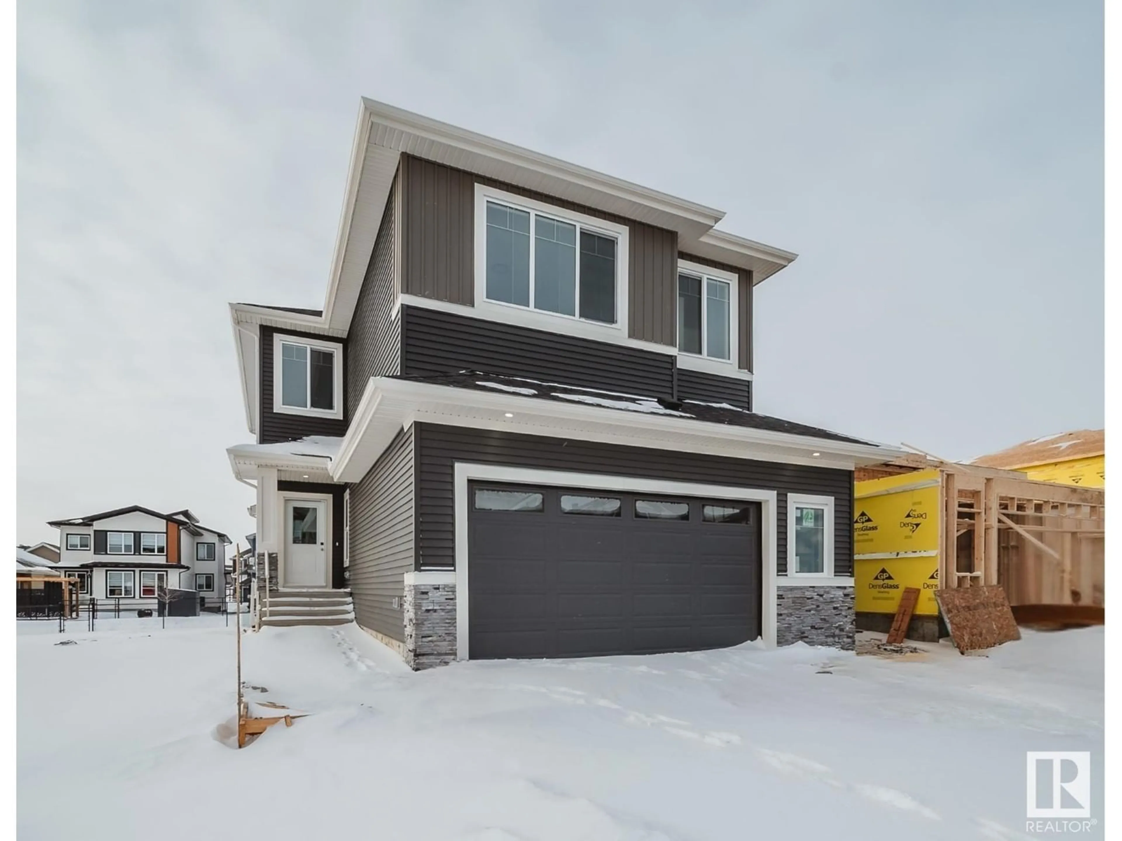 Home with vinyl exterior material, street for 34 BAKER ST, Ardrossan Alberta T8E0B6