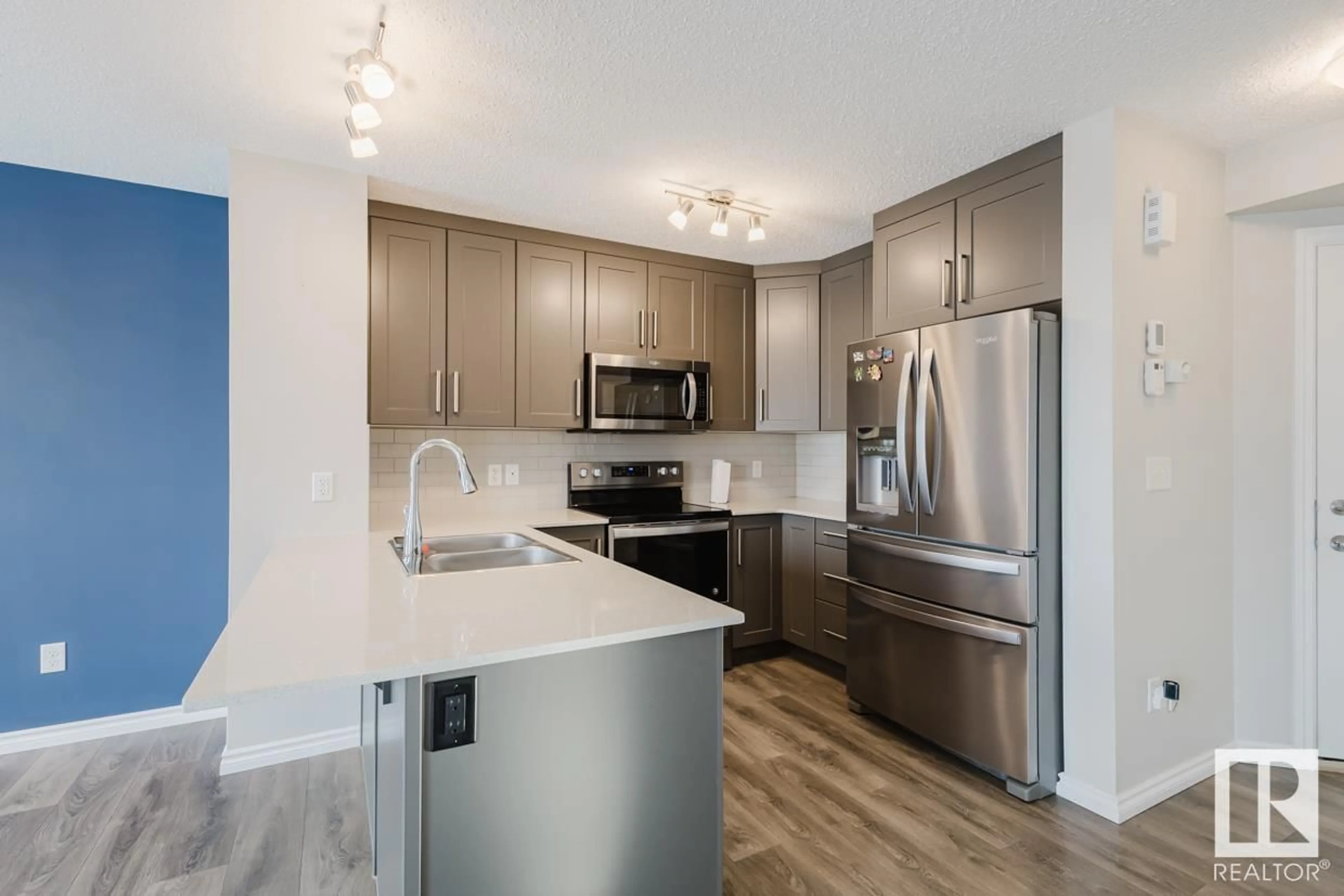 Open concept kitchen, unknown for 22206 89 AV NW, Edmonton Alberta T5T7H1