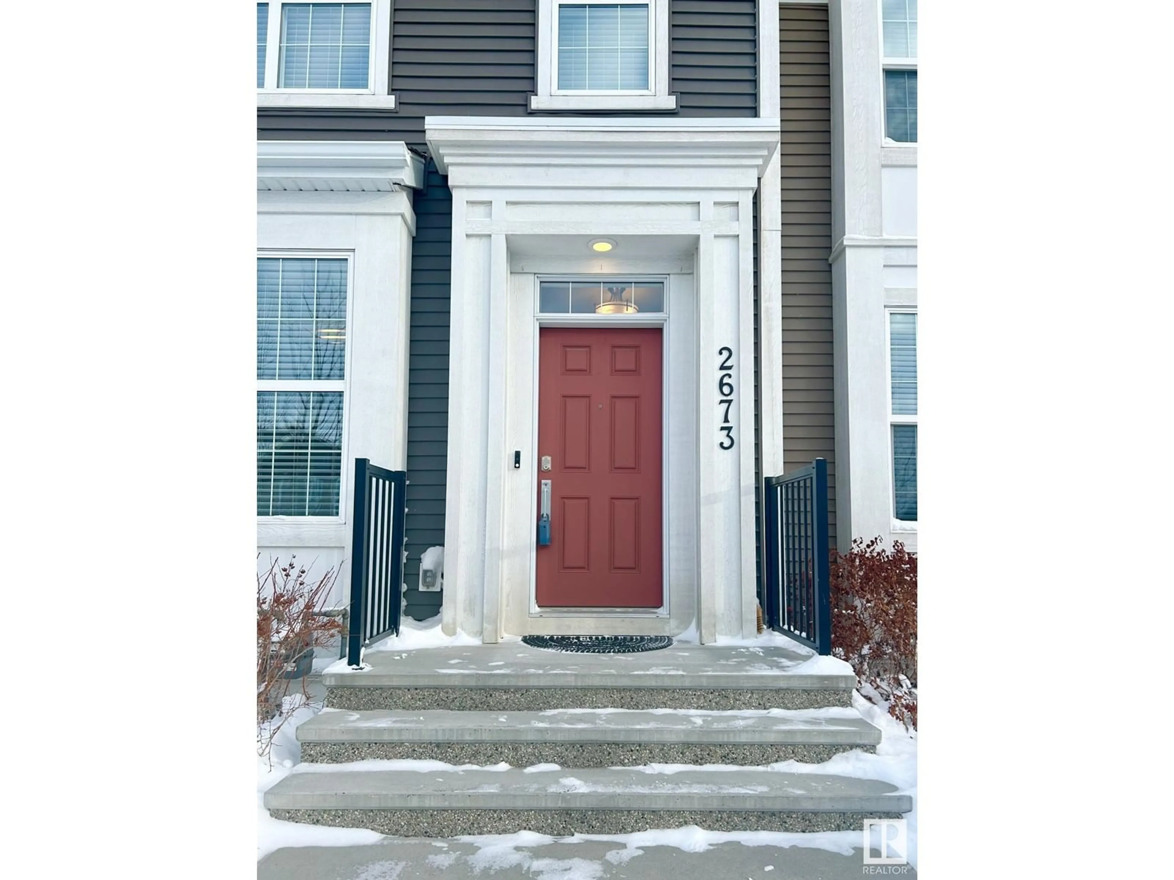 Indoor entryway for 2673 Maple WY NW, Edmonton Alberta T6T2C8