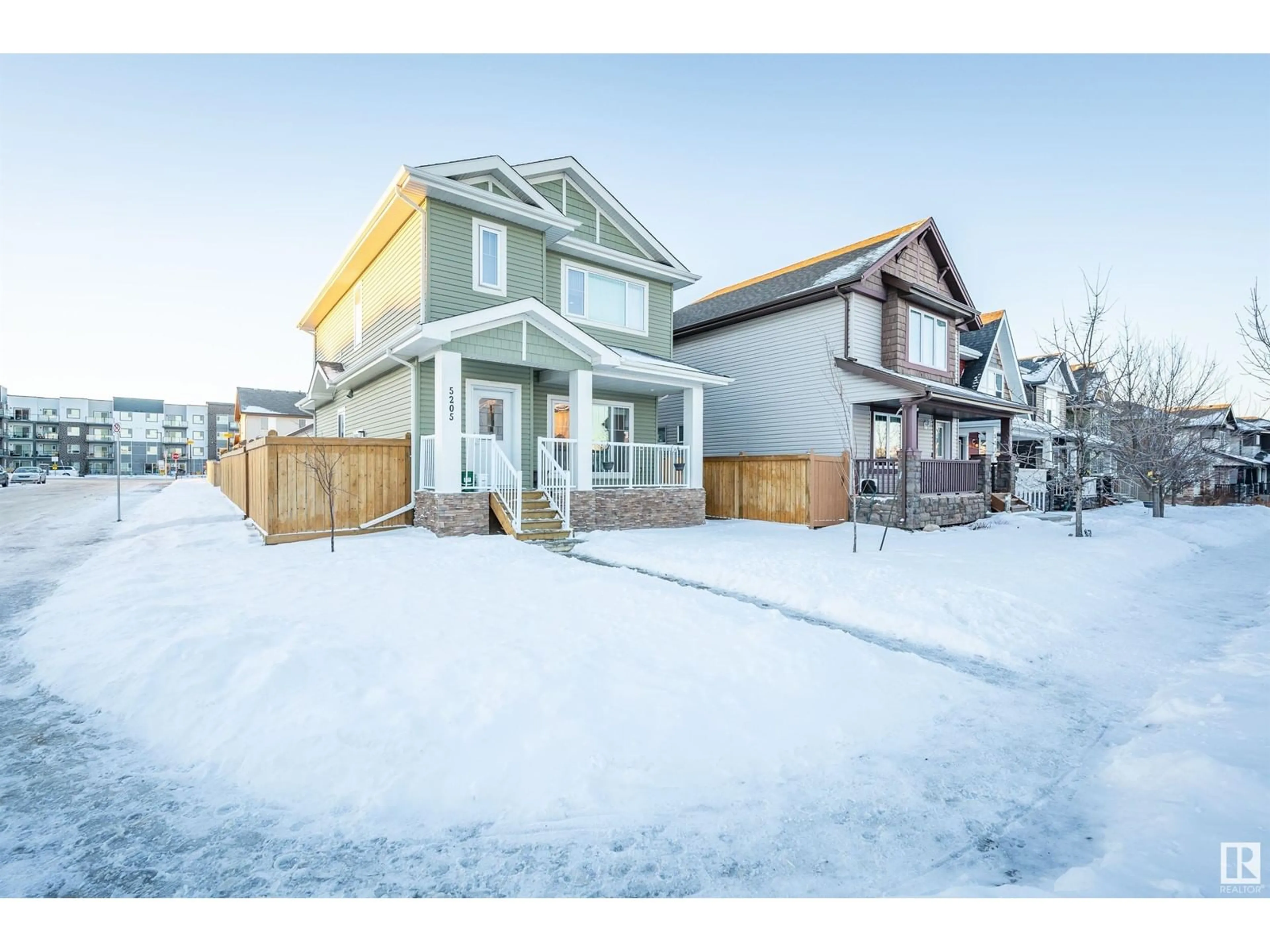 A pic from outside/outdoor area/front of a property/back of a property/a pic from drone, street for 5205 2A AV SW, Edmonton Alberta T6X0R3