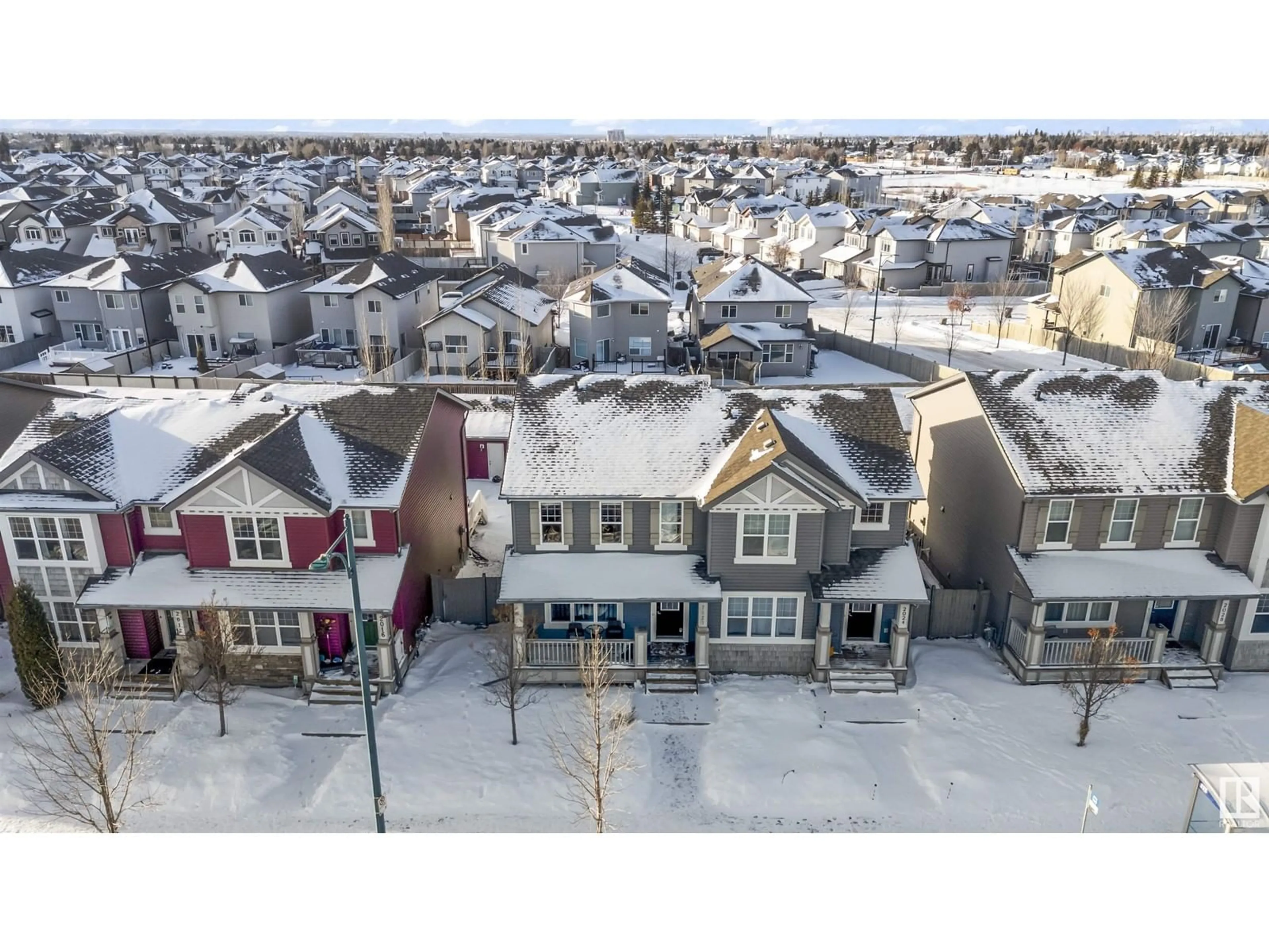 A pic from outside/outdoor area/front of a property/back of a property/a pic from drone, street for 2020 32 ST NW, Edmonton Alberta T6T0K4