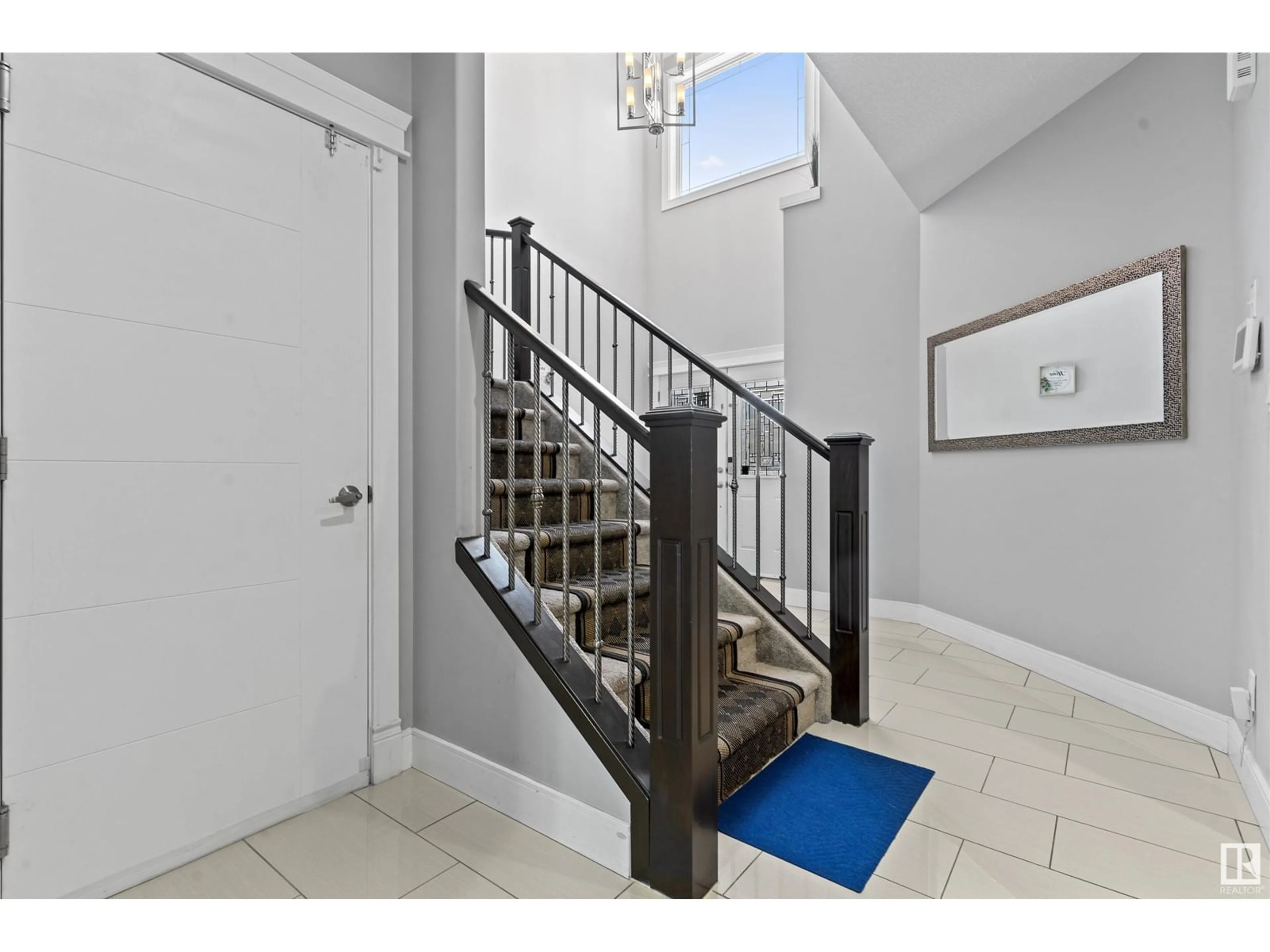 Indoor entryway for 5308 RUE EAGLEMONT, Beaumont Alberta T4X0H9