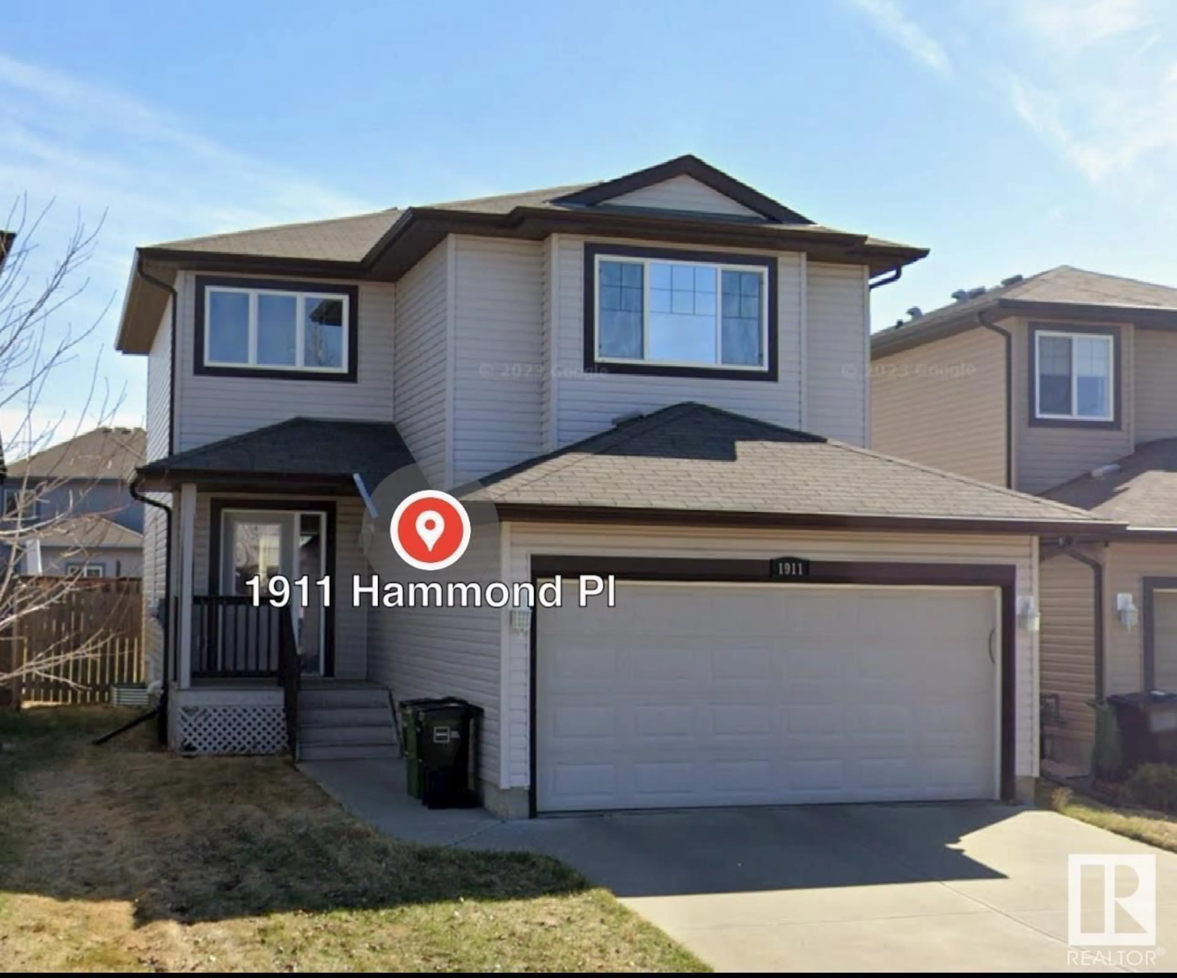 Home with vinyl exterior material, street for 1911 HAMMOND PL NW, Edmonton Alberta T6M0K3