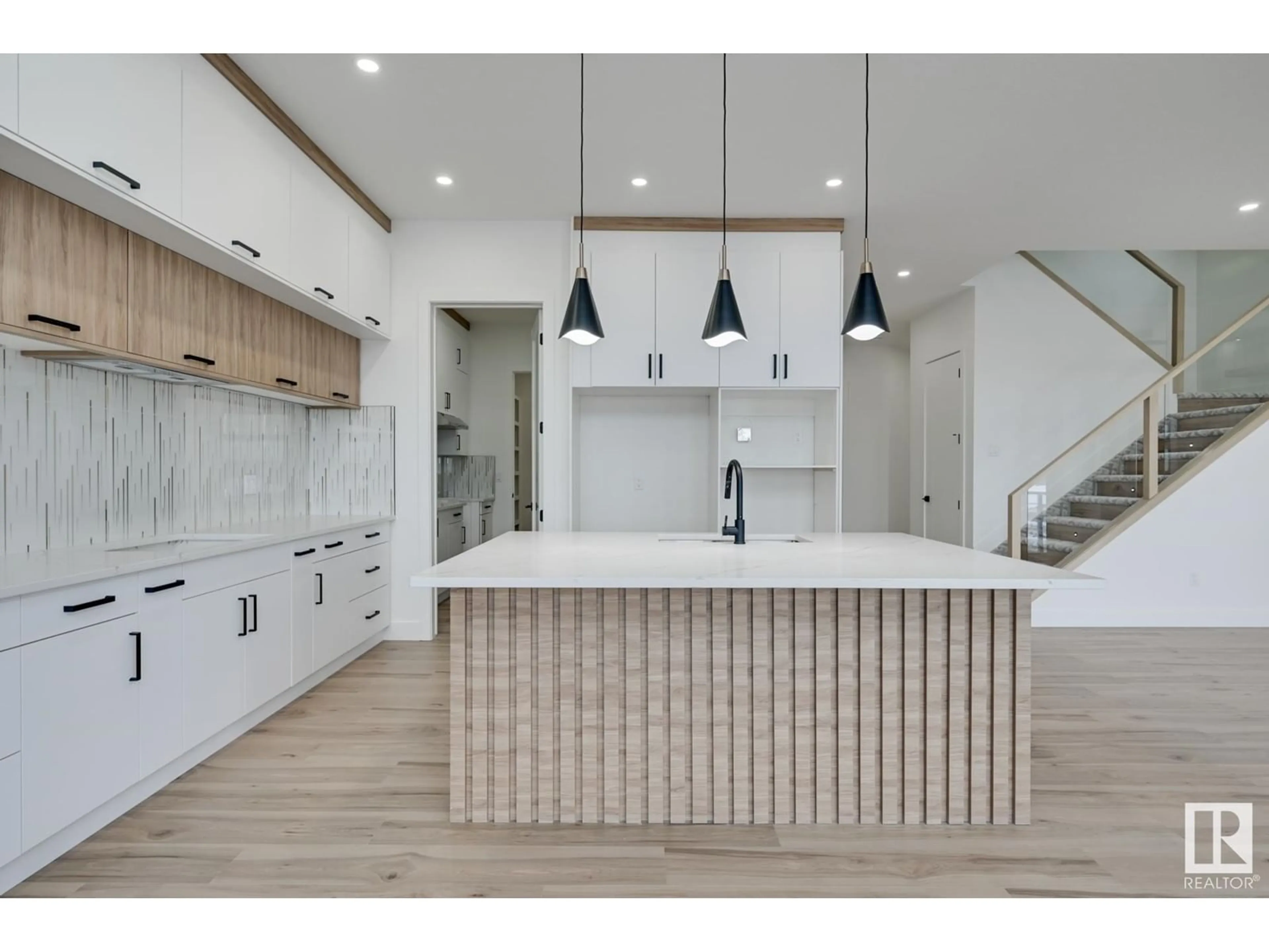 Open concept kitchen, unknown for 7099 KIVIAQ CR, Edmonton Alberta T6W5N7