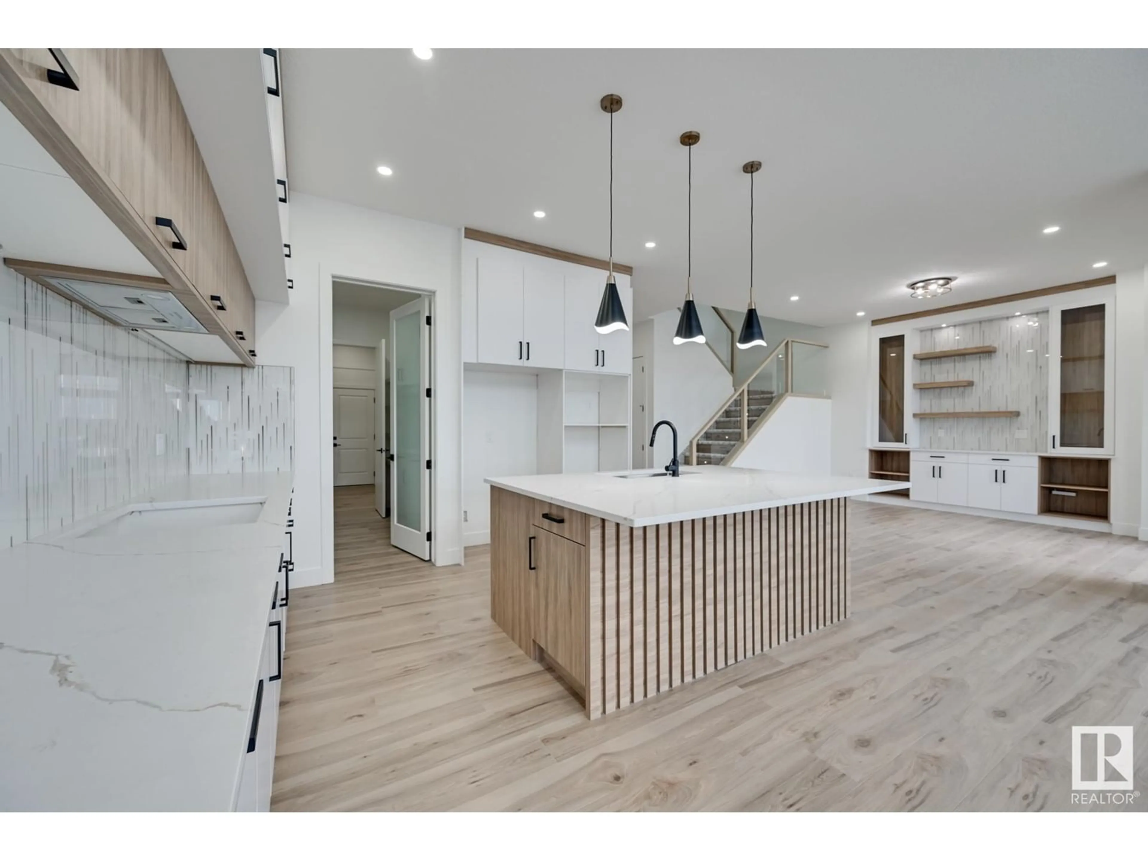 Open concept kitchen, unknown for 7099 KIVIAQ CR, Edmonton Alberta T6W5N7