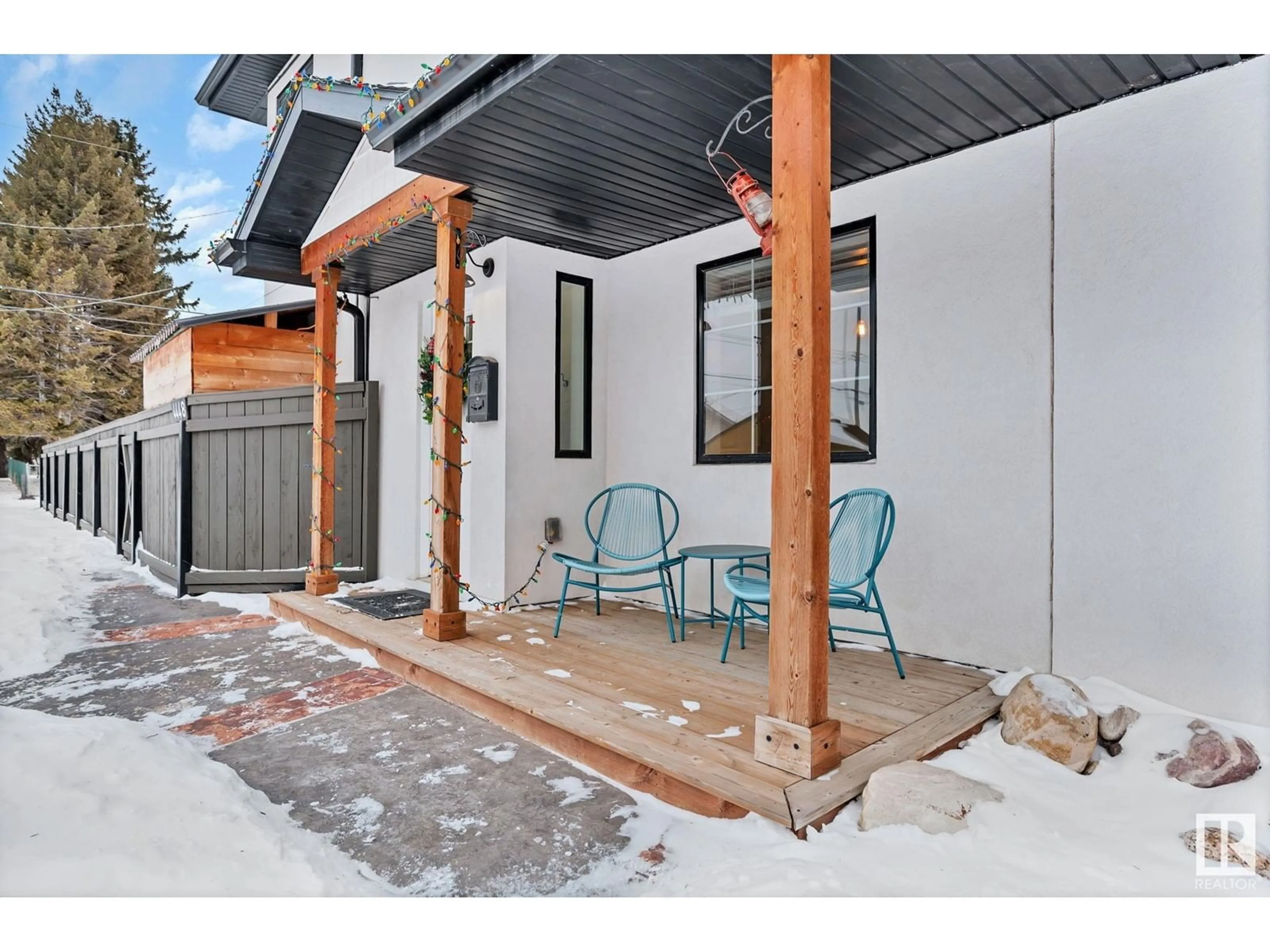 Patio, street for 4448 114 AV NW, Edmonton Alberta T5W0T3