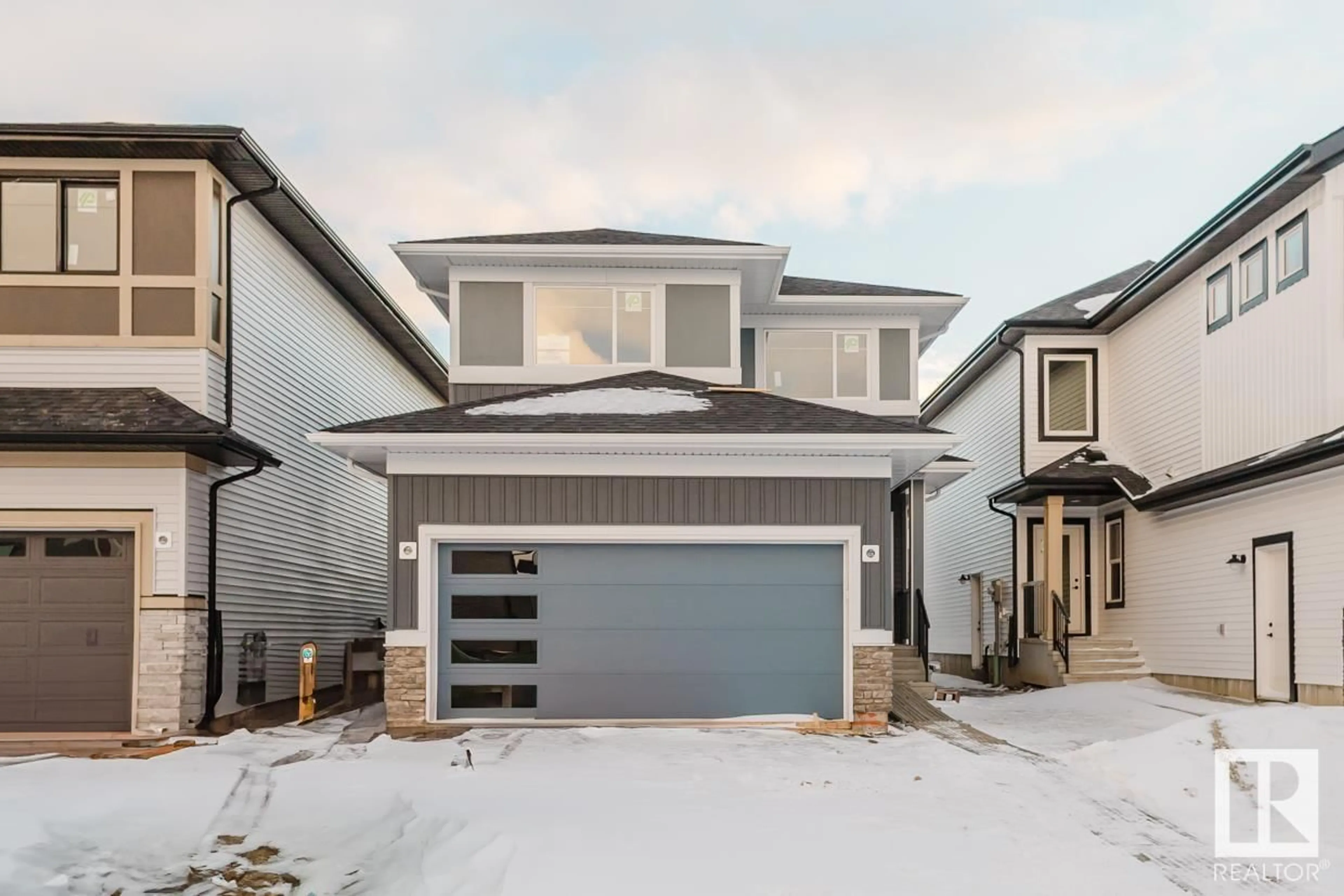 Home with vinyl exterior material, street for 73 PENN PL, Spruce Grove Alberta T7X2W7