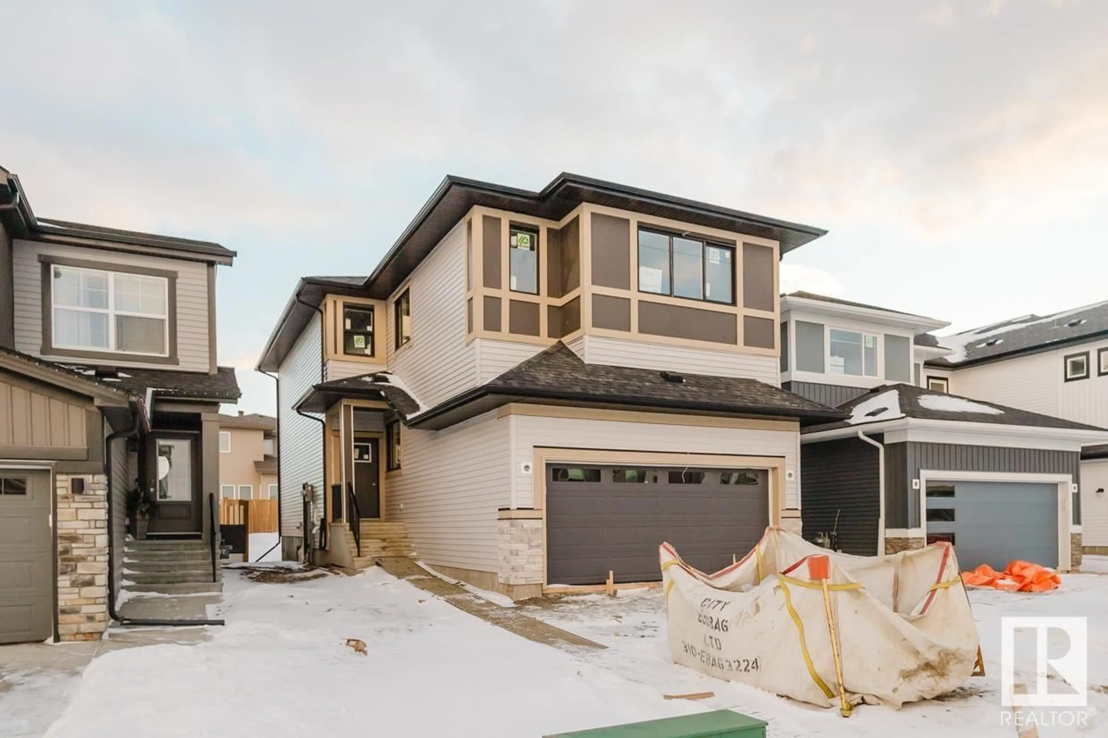 Home with vinyl exterior material, street for 75 PENN PL, Spruce Grove Alberta T7X2W7