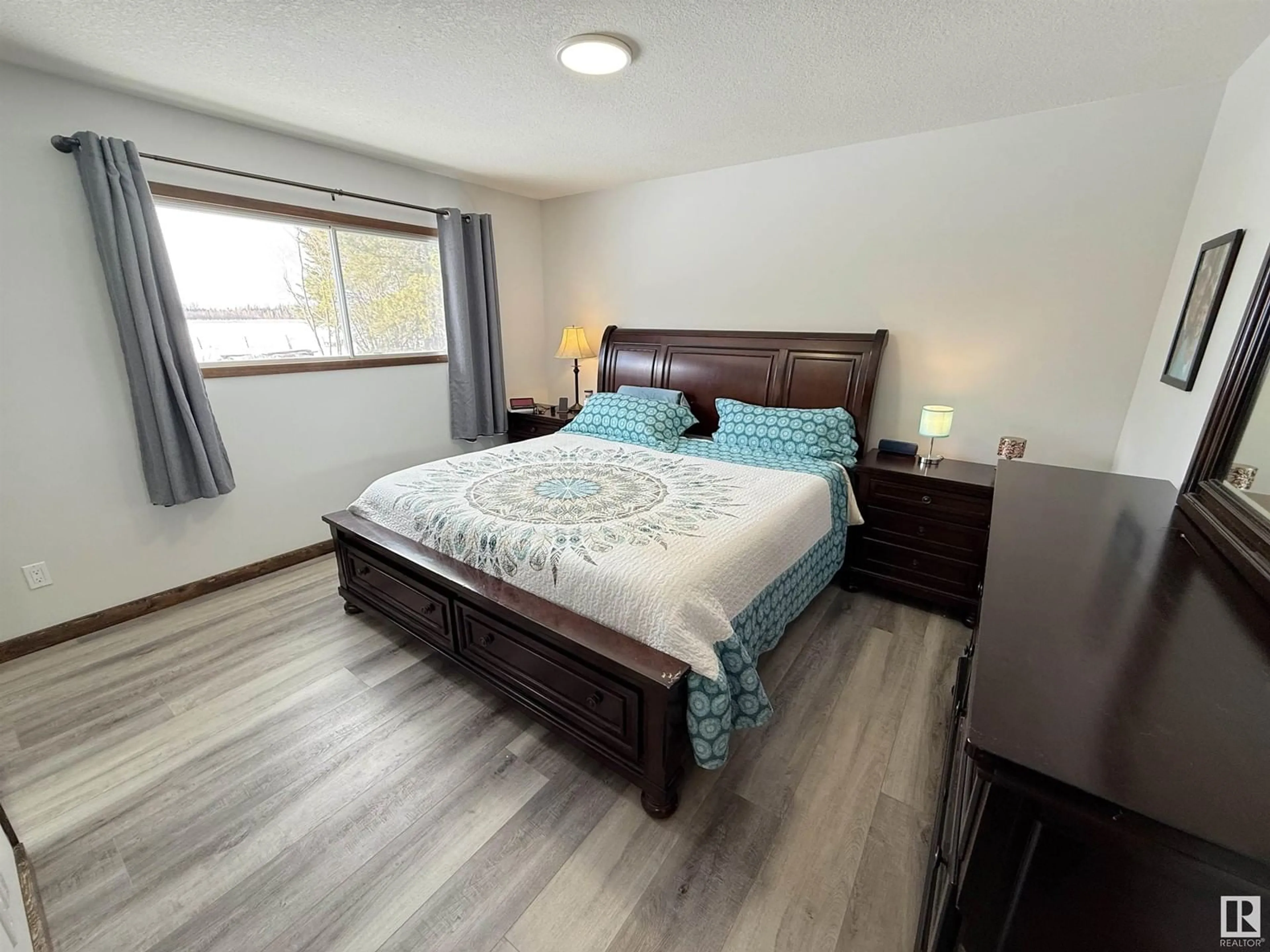 Bedroom with bed, wood/laminate floor for 53508 RANGE ROAD 92, Rural Yellowhead Alberta T0E2M0