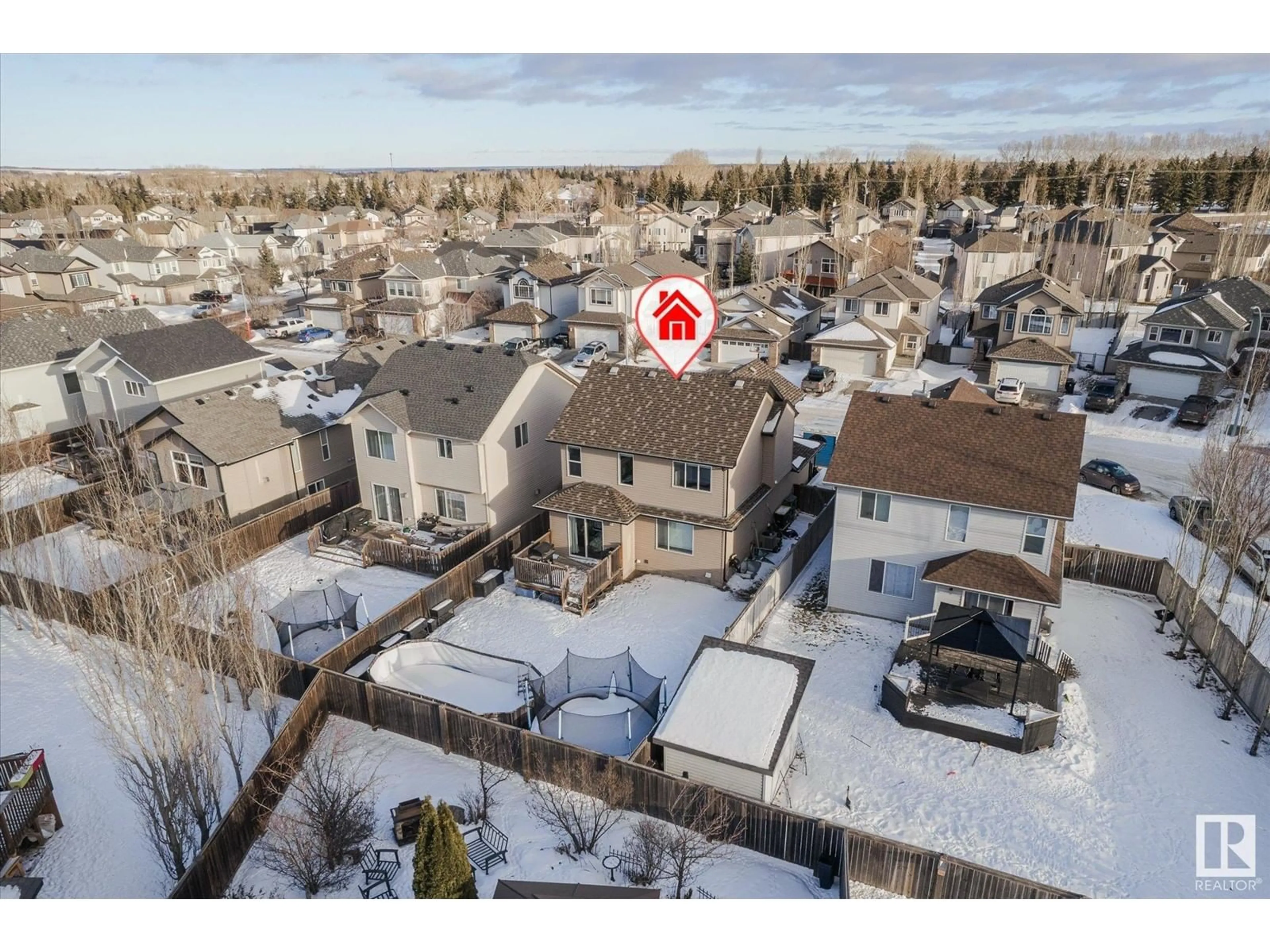 A pic from outside/outdoor area/front of a property/back of a property/a pic from drone, street for 35 ASHGROVE DR, Spruce Grove Alberta T7X4R5