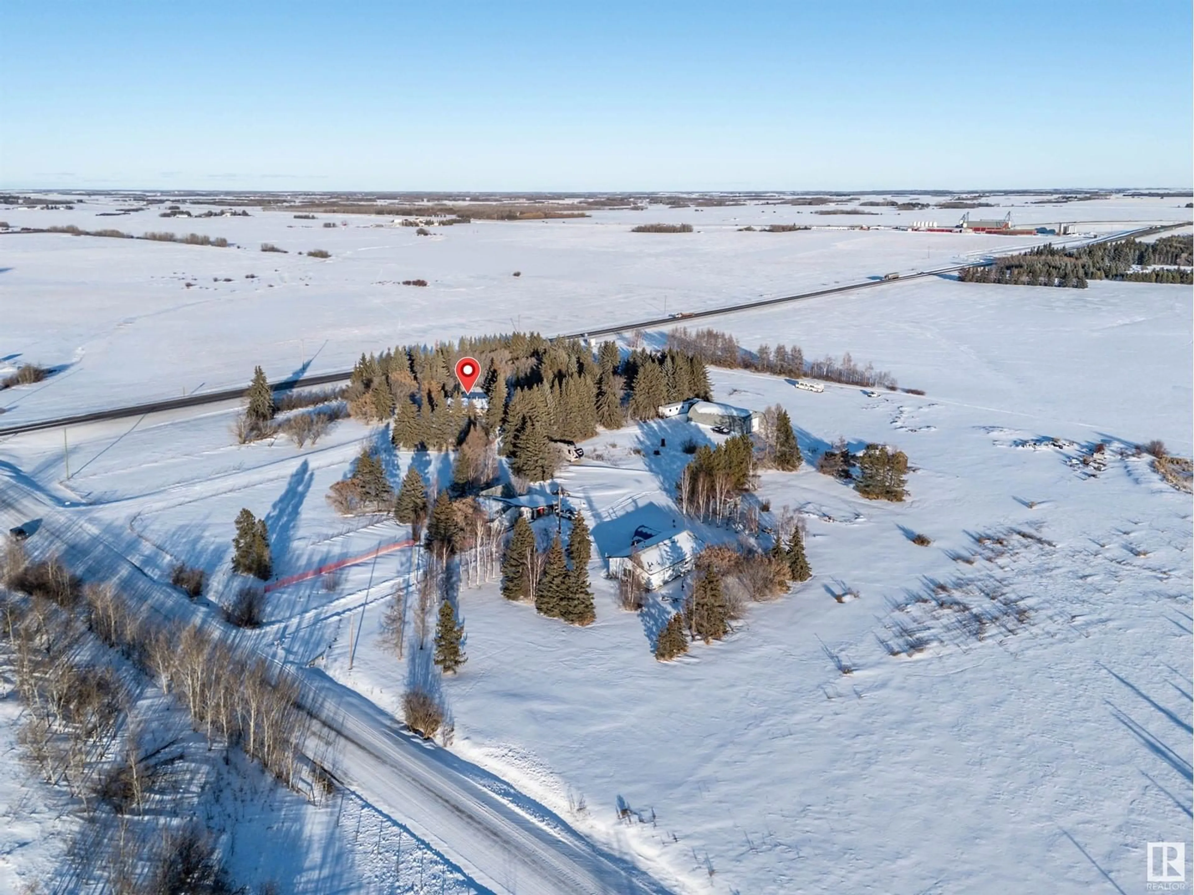 A pic from outside/outdoor area/front of a property/back of a property/a pic from drone, unknown for 54529 RR 255, Rural Sturgeon County Alberta T8T0V2