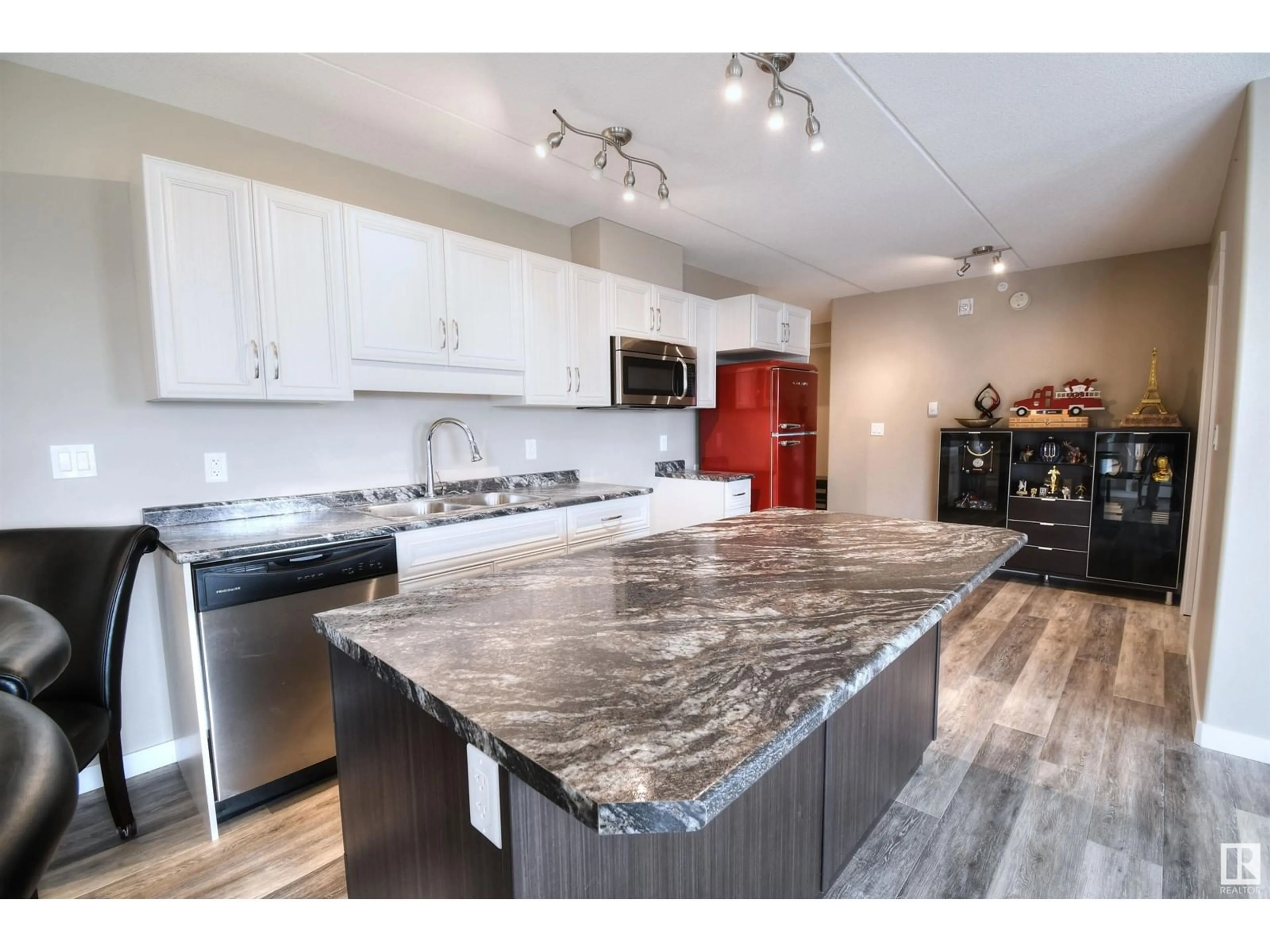 Open concept kitchen, unknown for #303 4614B Lakeshore DR, St. Paul Town Alberta T0A3A3