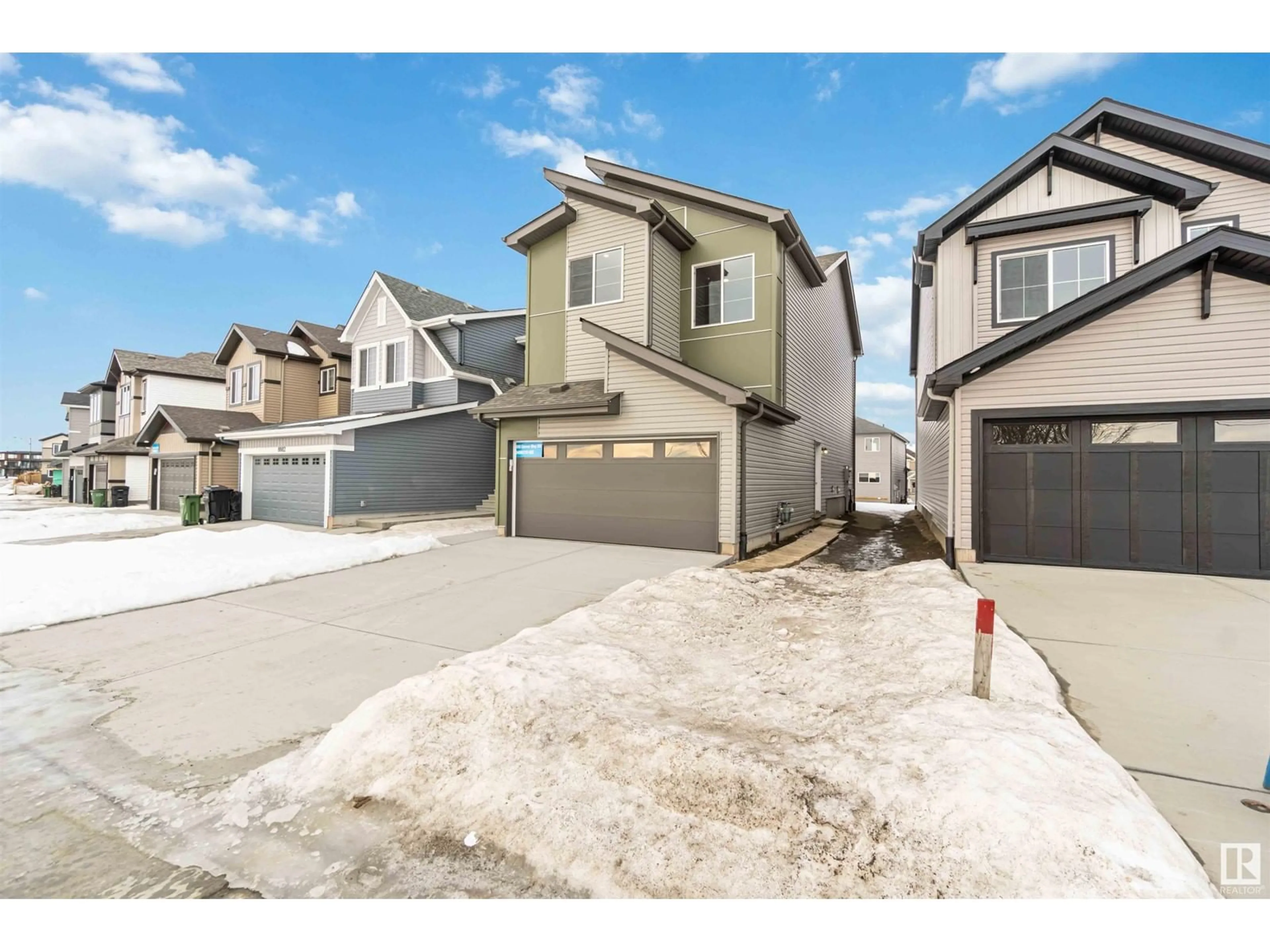 A pic from outside/outdoor area/front of a property/back of a property/a pic from drone, street for 8880 Carson WY SW, Edmonton Alberta T6W5H8