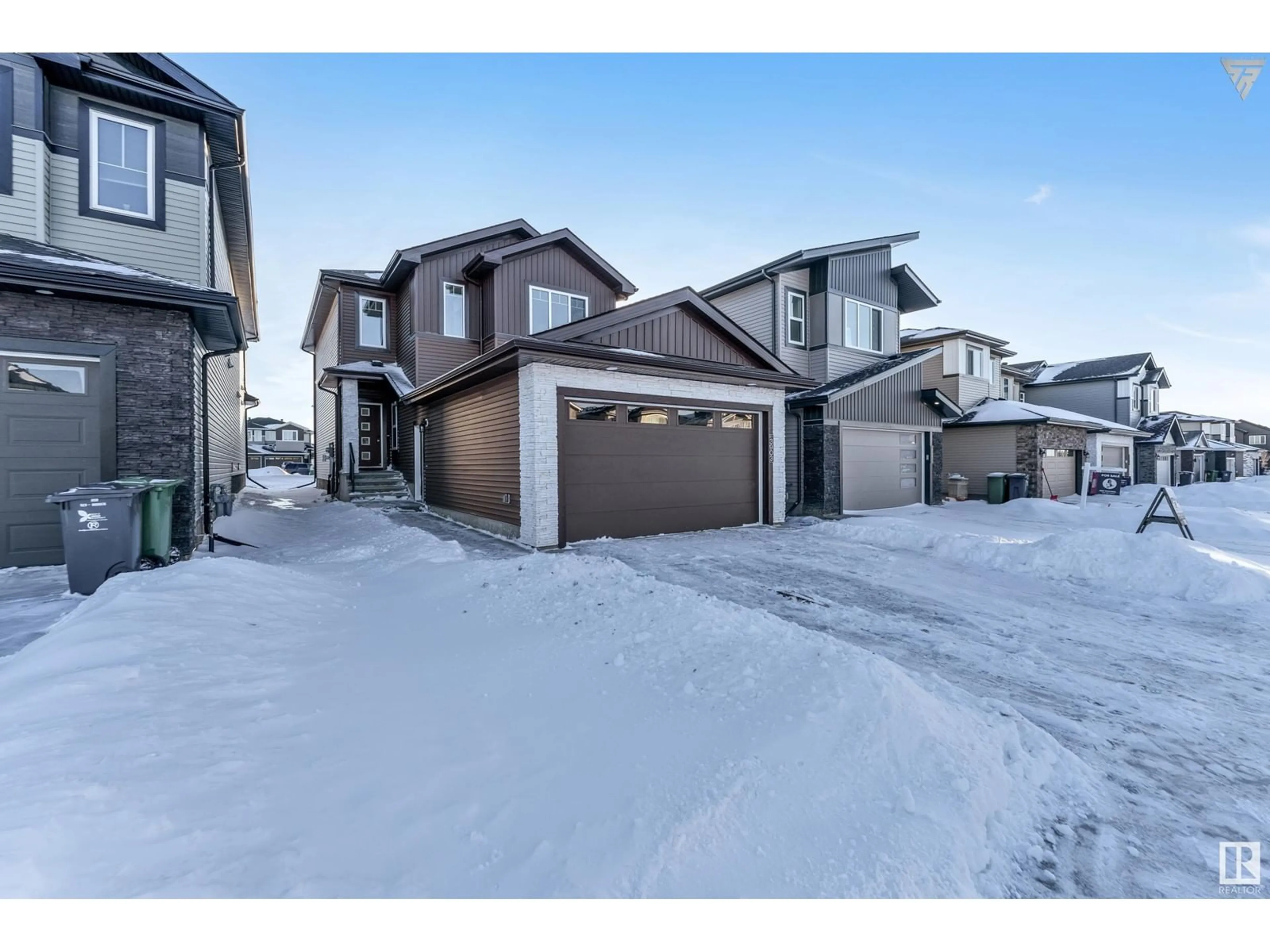 A pic from outside/outdoor area/front of a property/back of a property/a pic from drone, street for 3903 41 AV, Beaumont Alberta T6X3B5