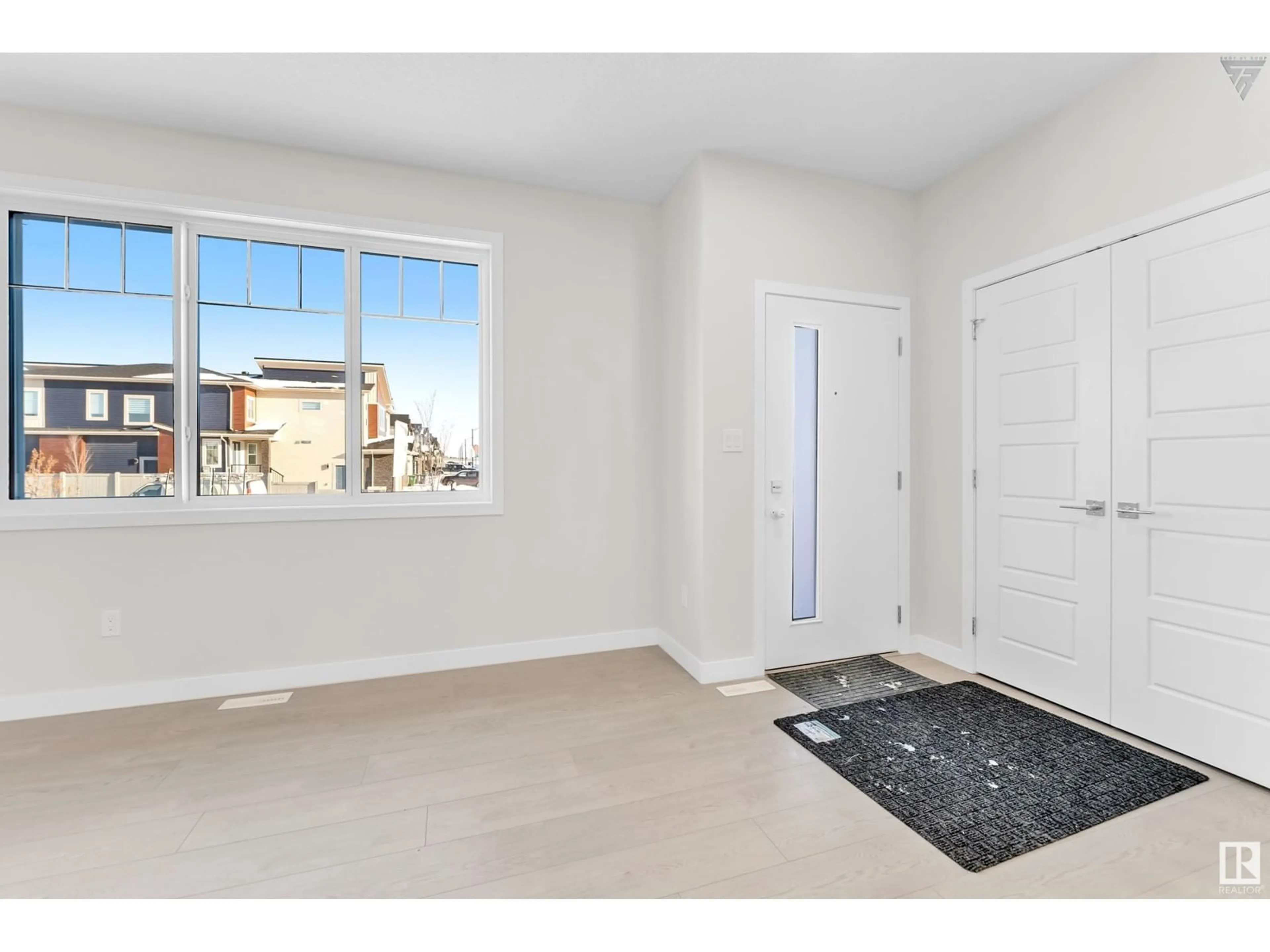 Indoor entryway for 4102 38 ST, Beaumont Alberta T4X0C4