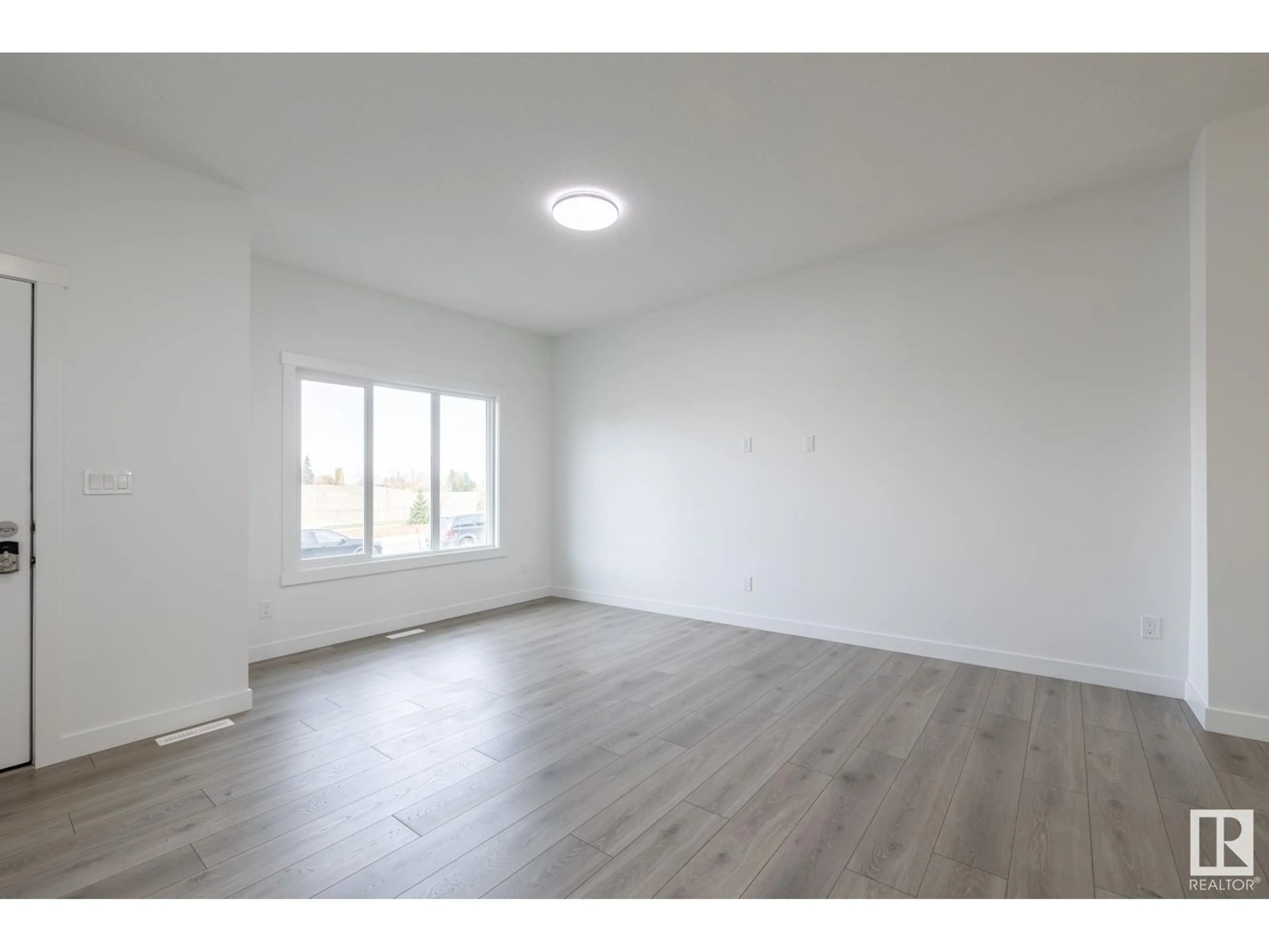 A pic of a room for 204 Salisbury WY, Sherwood Park Alberta T8B0E8