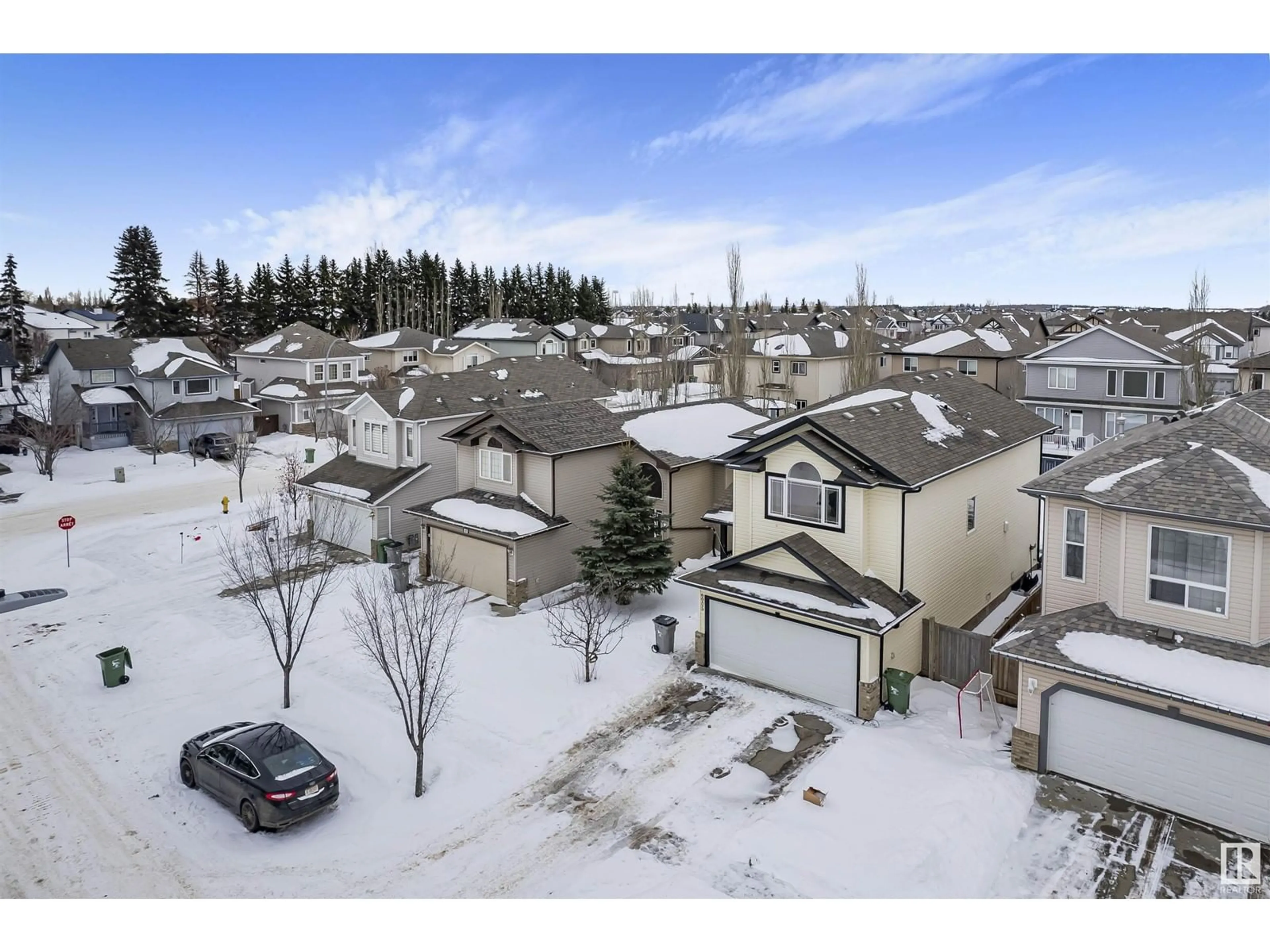 A pic from outside/outdoor area/front of a property/back of a property/a pic from drone, unknown for 6005 47 AV, Beaumont Alberta T4X0C9