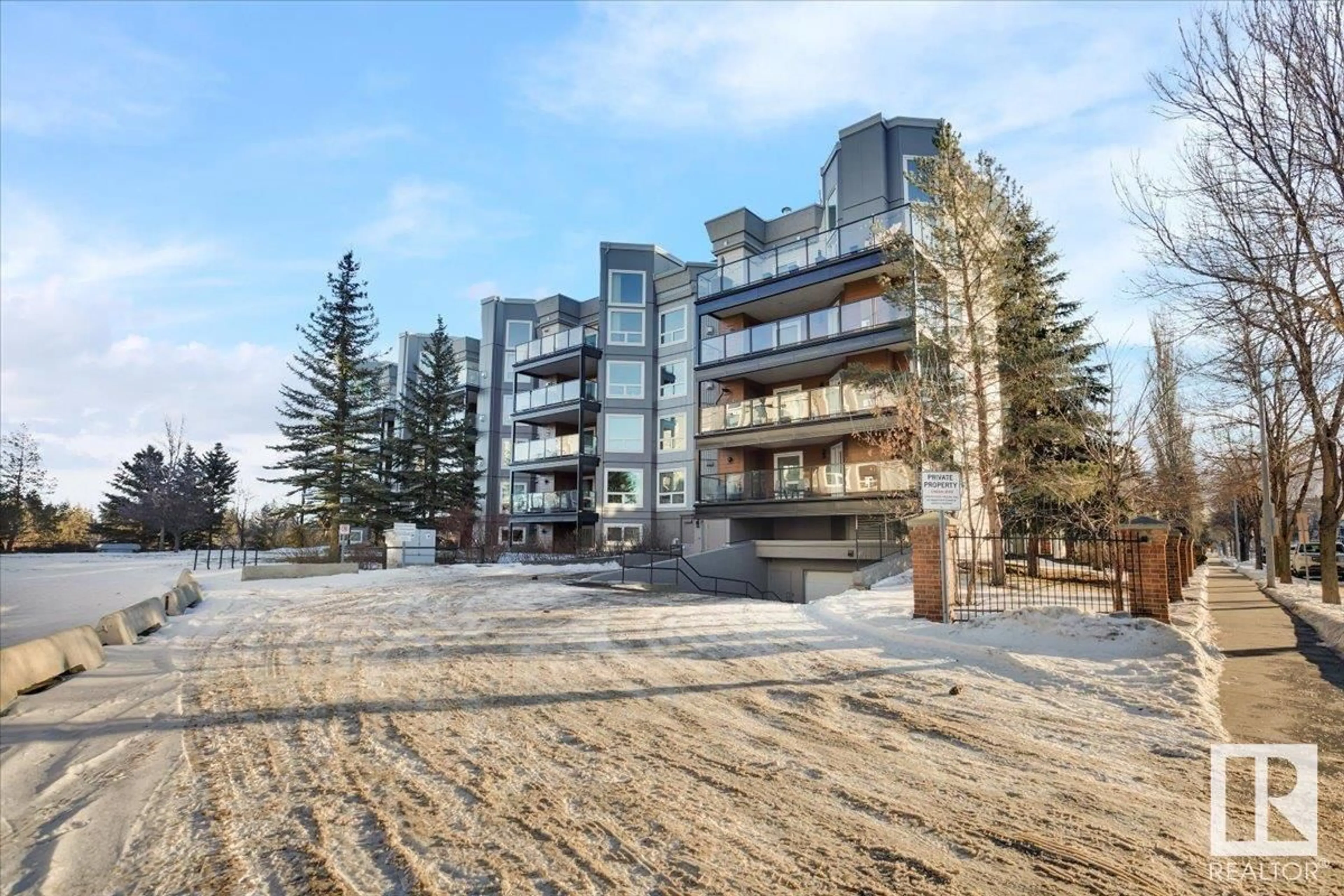 A pic from outside/outdoor area/front of a property/back of a property/a pic from drone, building for #206 7839 96 ST NW, Edmonton Alberta T6C4R4